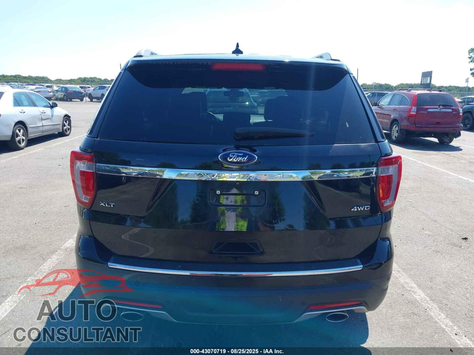 FORD EXPLORER 2018 - 1FM5K8D82JGB50355