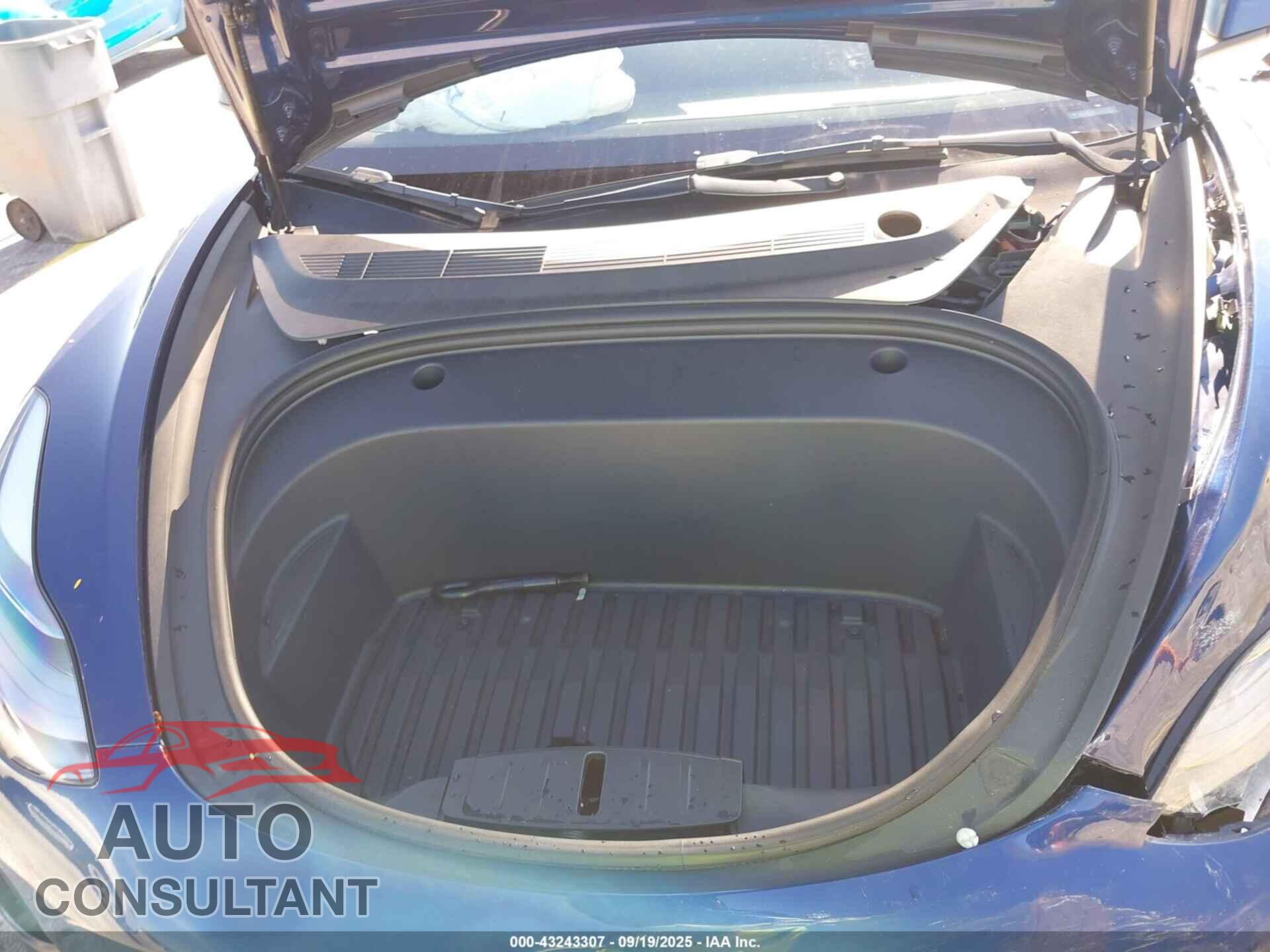 TESLA MODEL 3 2021 - 5YJ3E1EA9MF097969