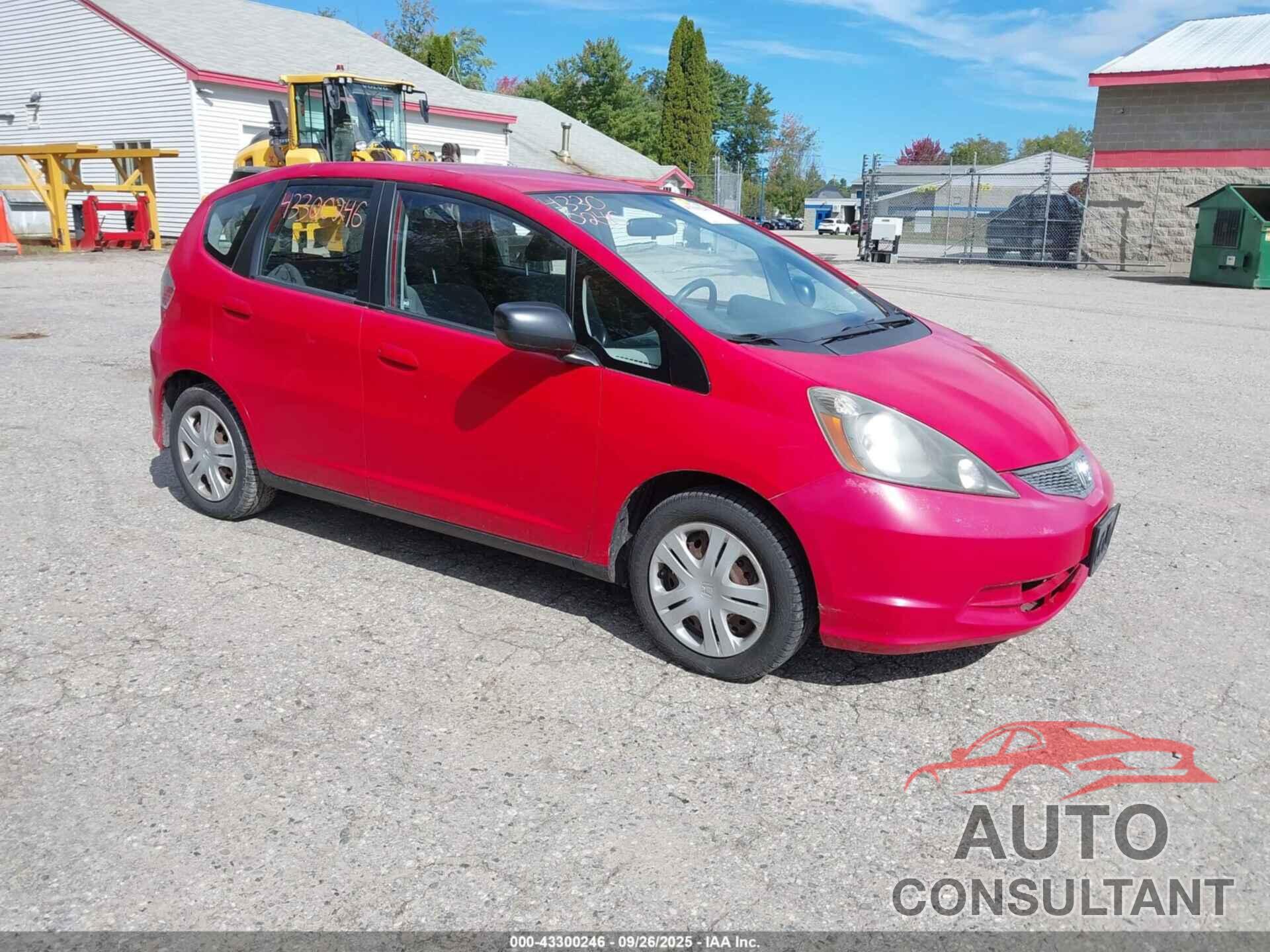 HONDA FIT 2010 - JHMGE8G25AC038389
