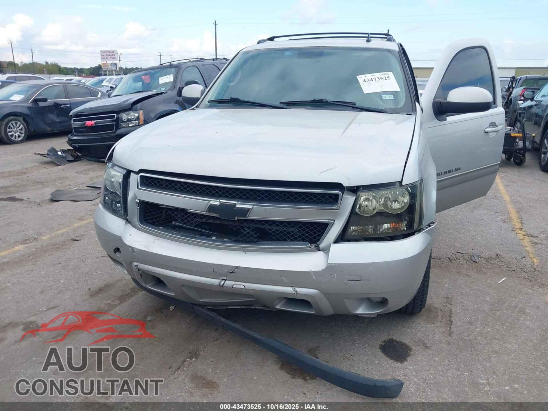 CHEVROLET AVALANCHE 1500 2011 - 3GNMCEE01BG352301