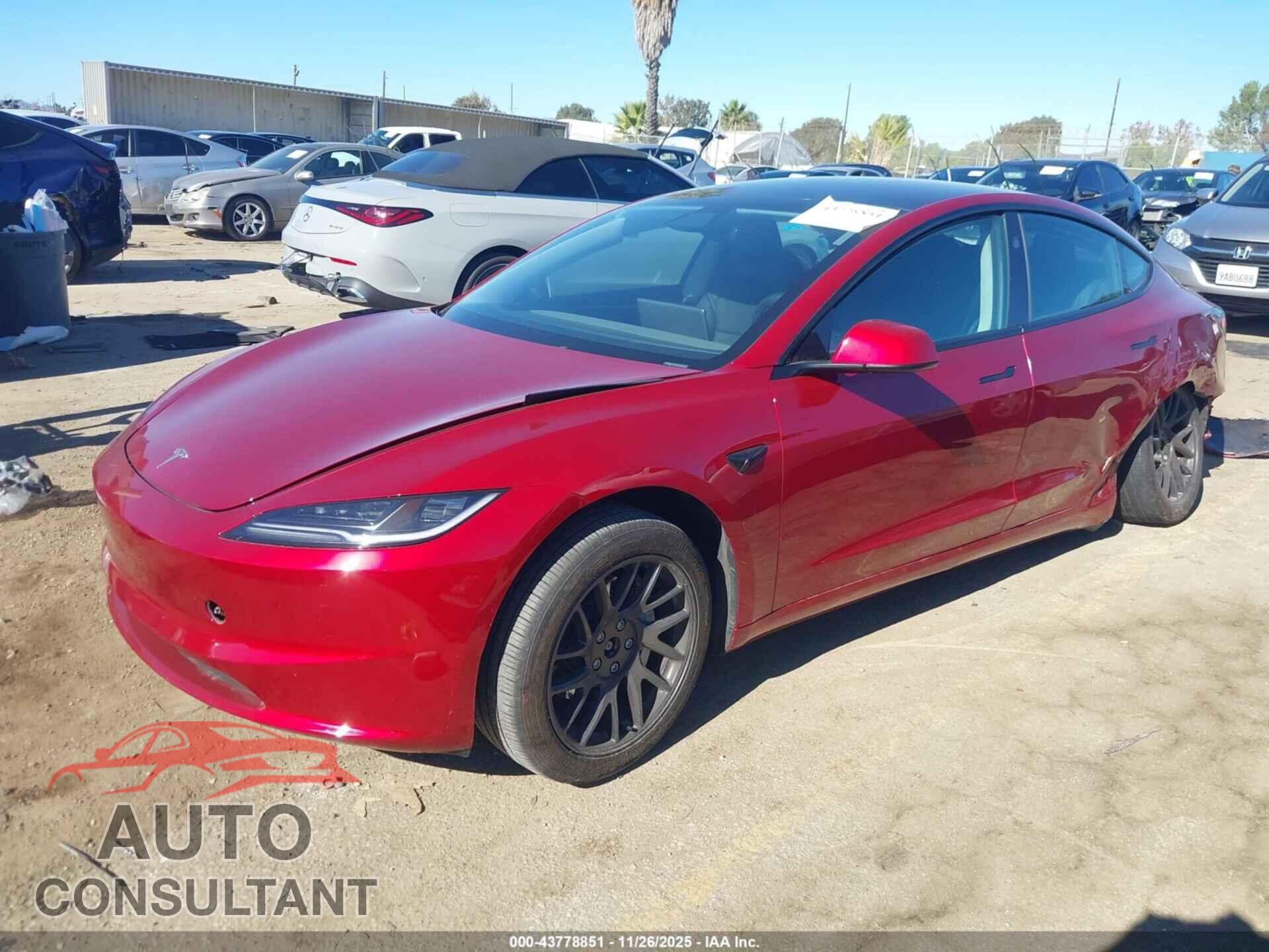 TESLA MODEL 3 2025 - 5YJ3E1EB7SF024069