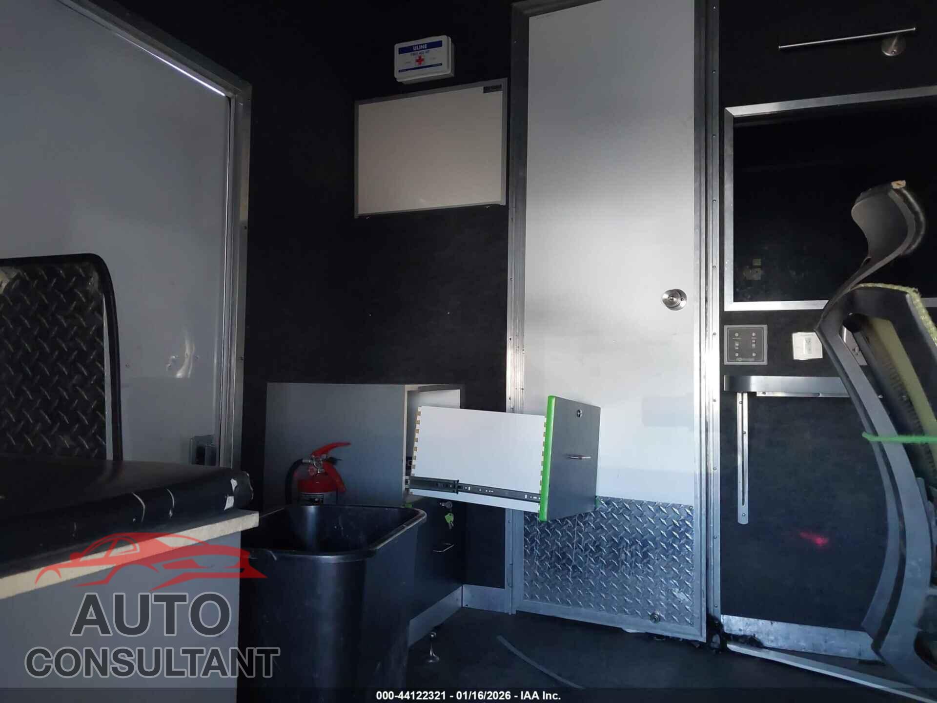 FORD E-450 CUTAWAY 2017 - 1FDXE4FS8HDC44642