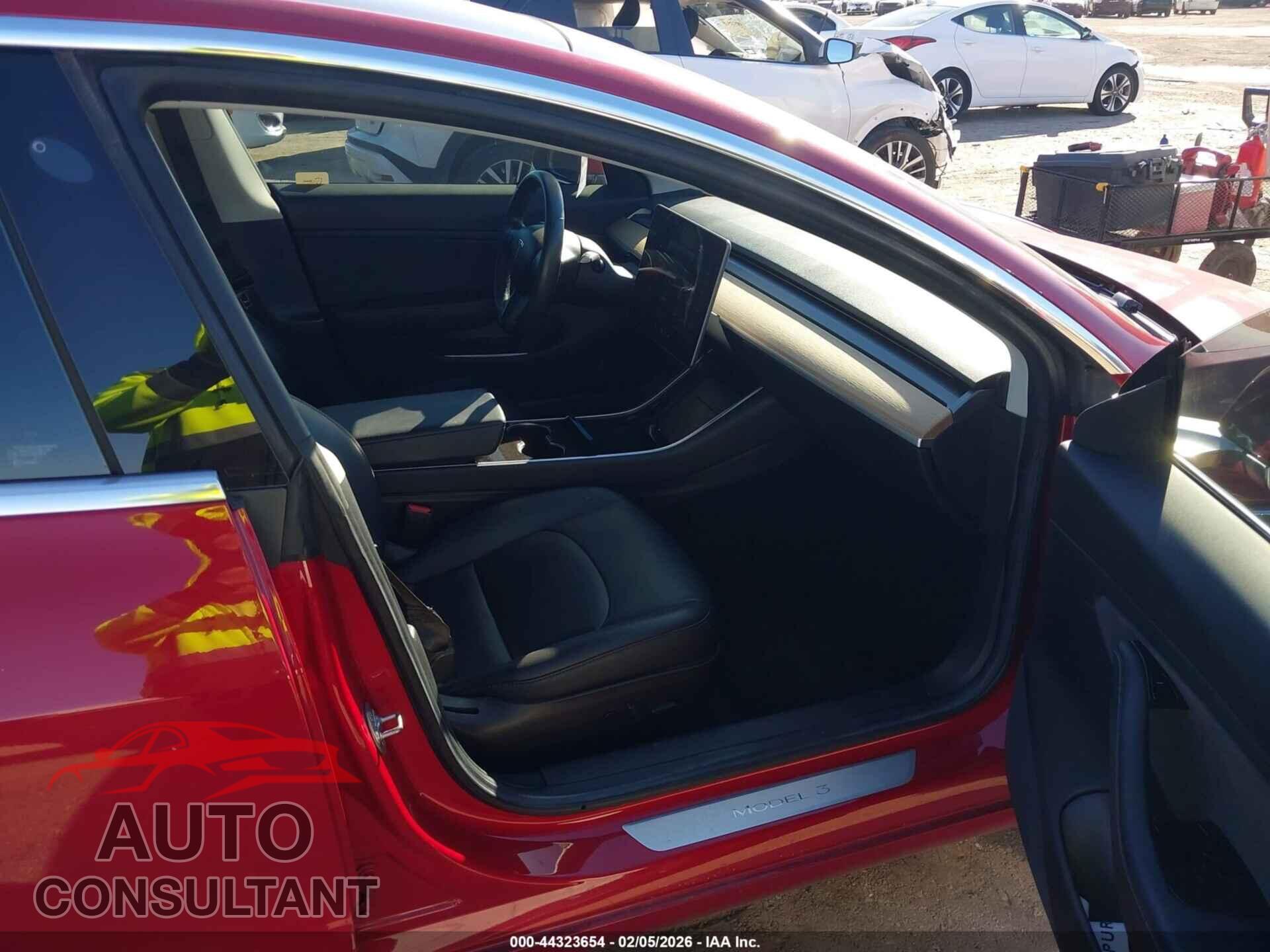 TESLA MODEL 3 2018 - 5YJ3E1EA7JF016690
