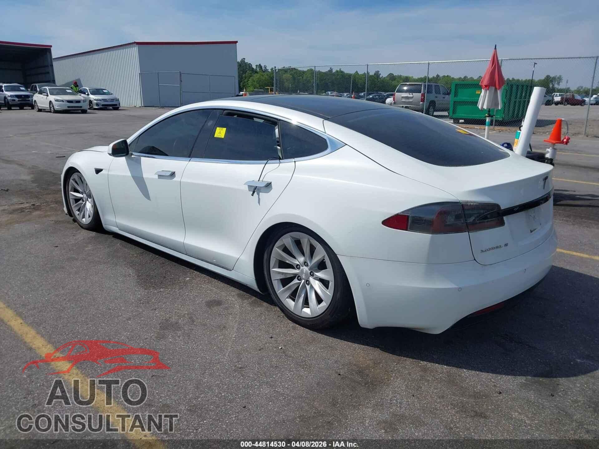TESLA MODEL S 2017 - 5YJSA1E25HF203677