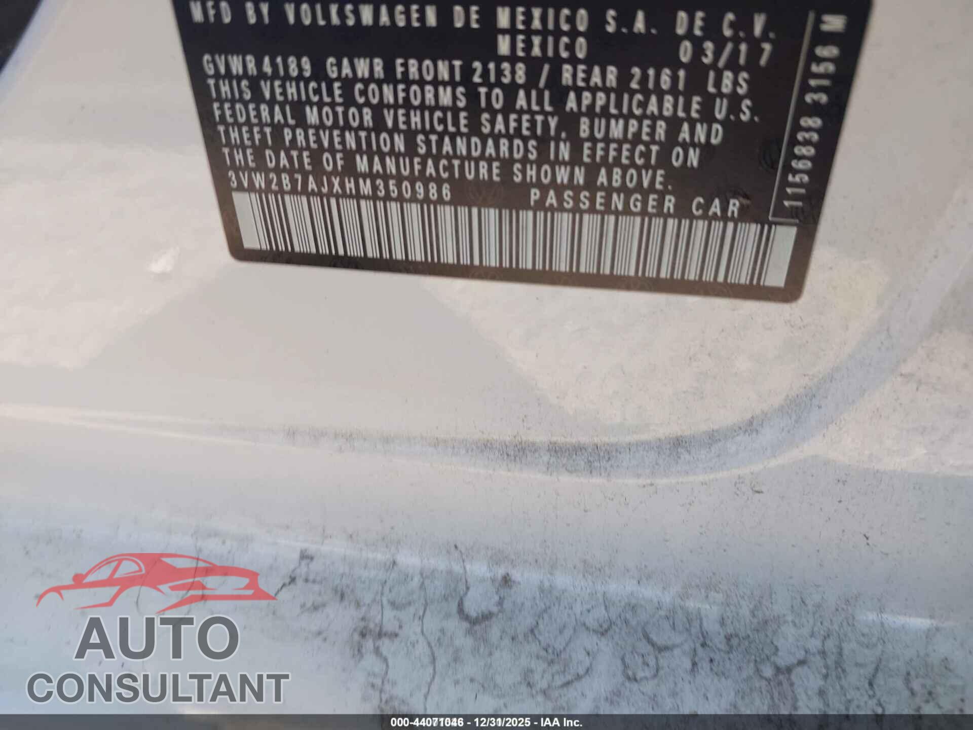 VOLKSWAGEN JETTA 2017 - 3VW2B7AJXHM350986