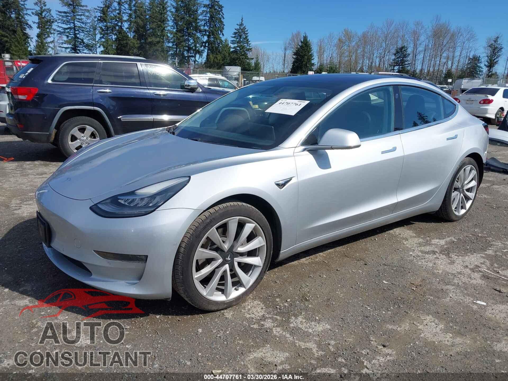 TESLA MODEL 3 2018 - 5YJ3E1EA2JF033297