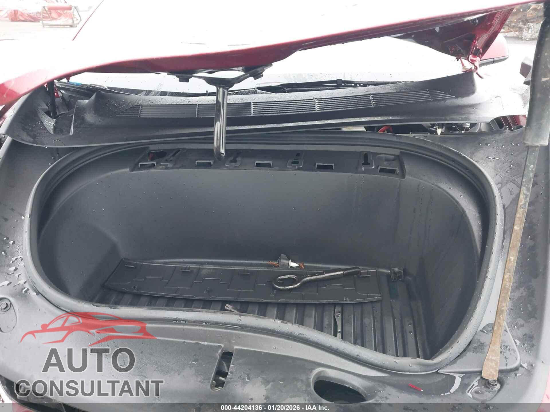 TESLA MODEL 3 2024 - 5YJ3E1ET1RF796408