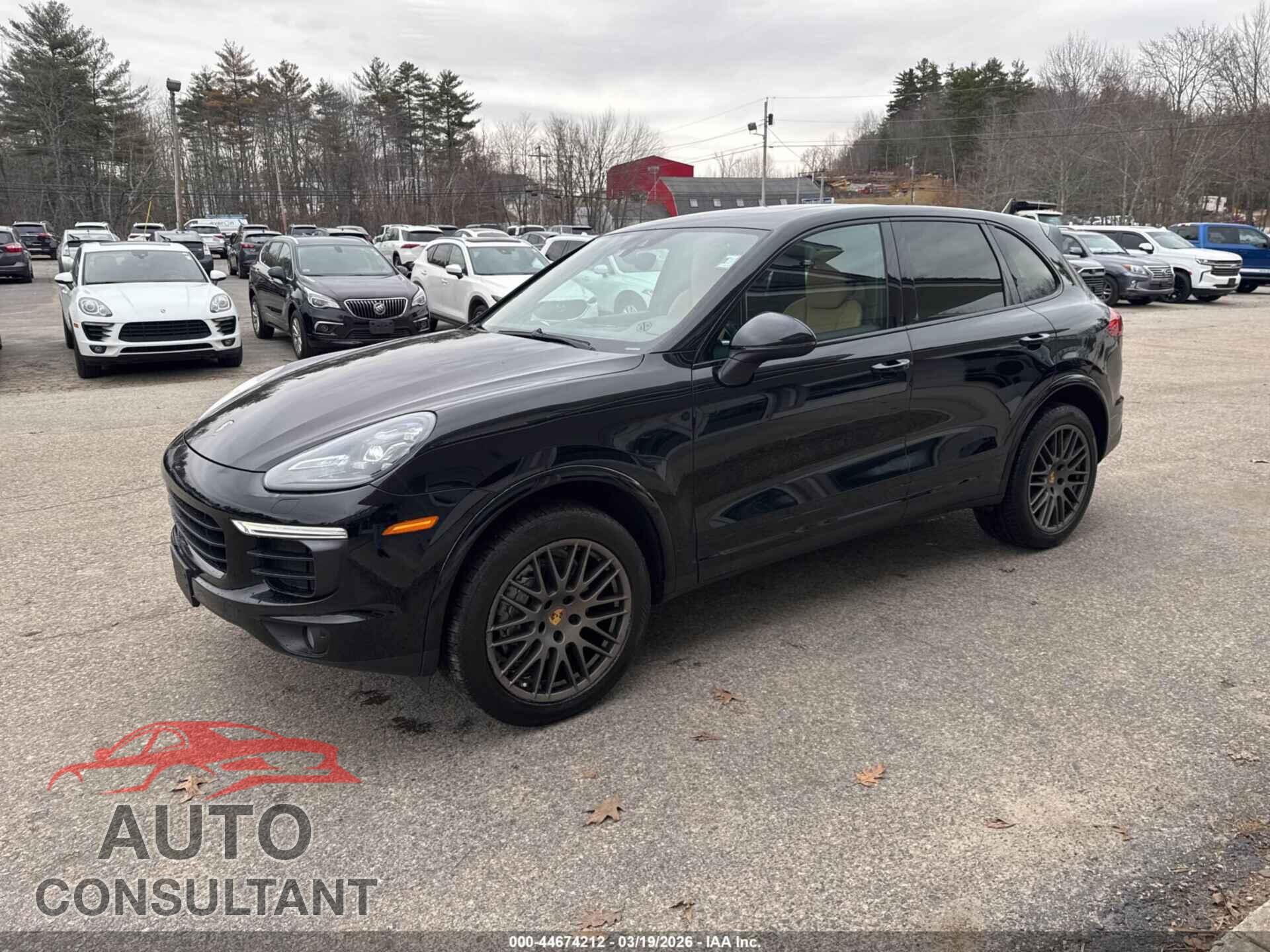 PORSCHE CAYENNE 2018 - WP1AA2A28JKA03813
