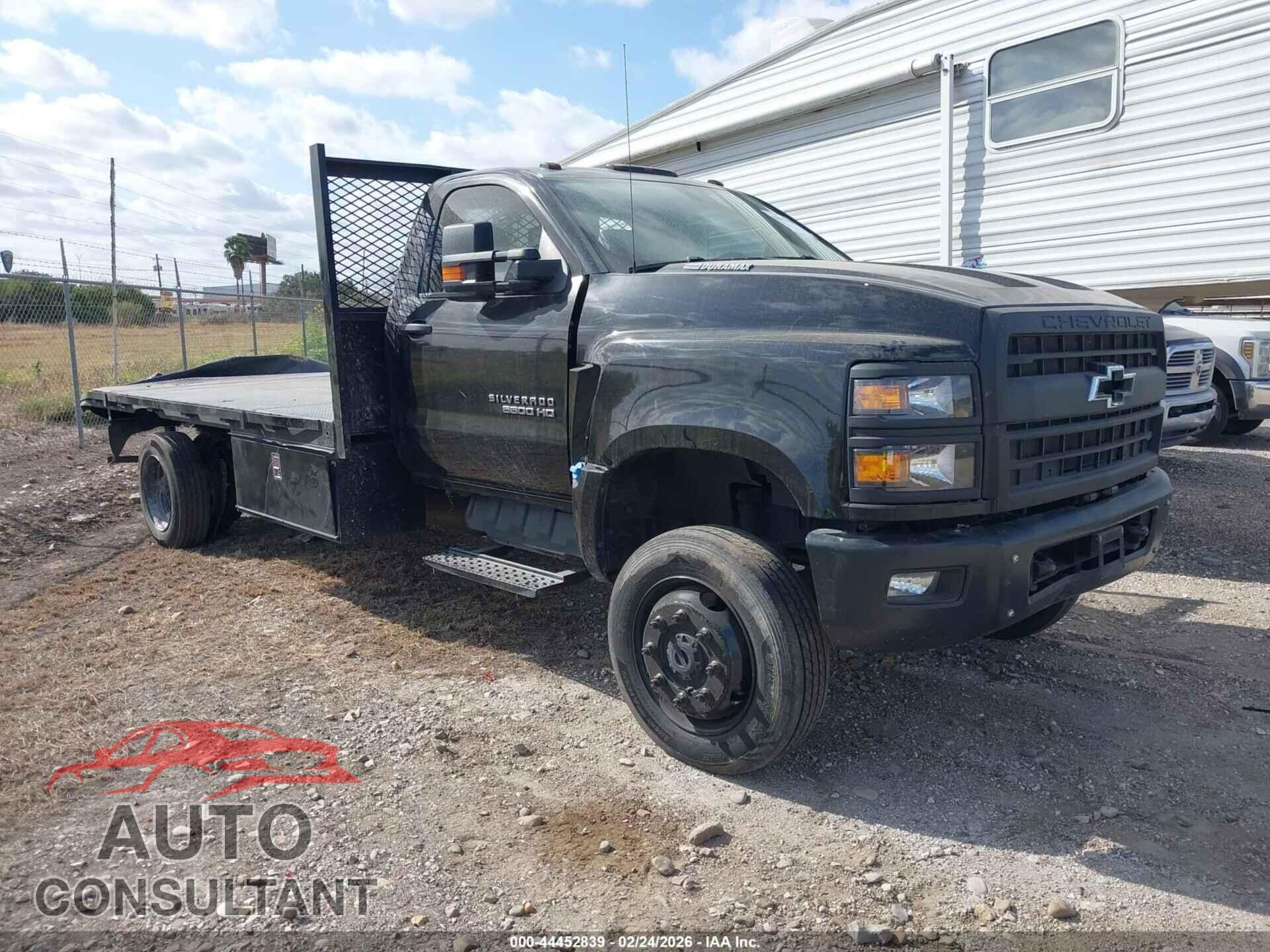 CHEVROLET SILVERADO MD 2023 - 1HTKJPVM2PH386879