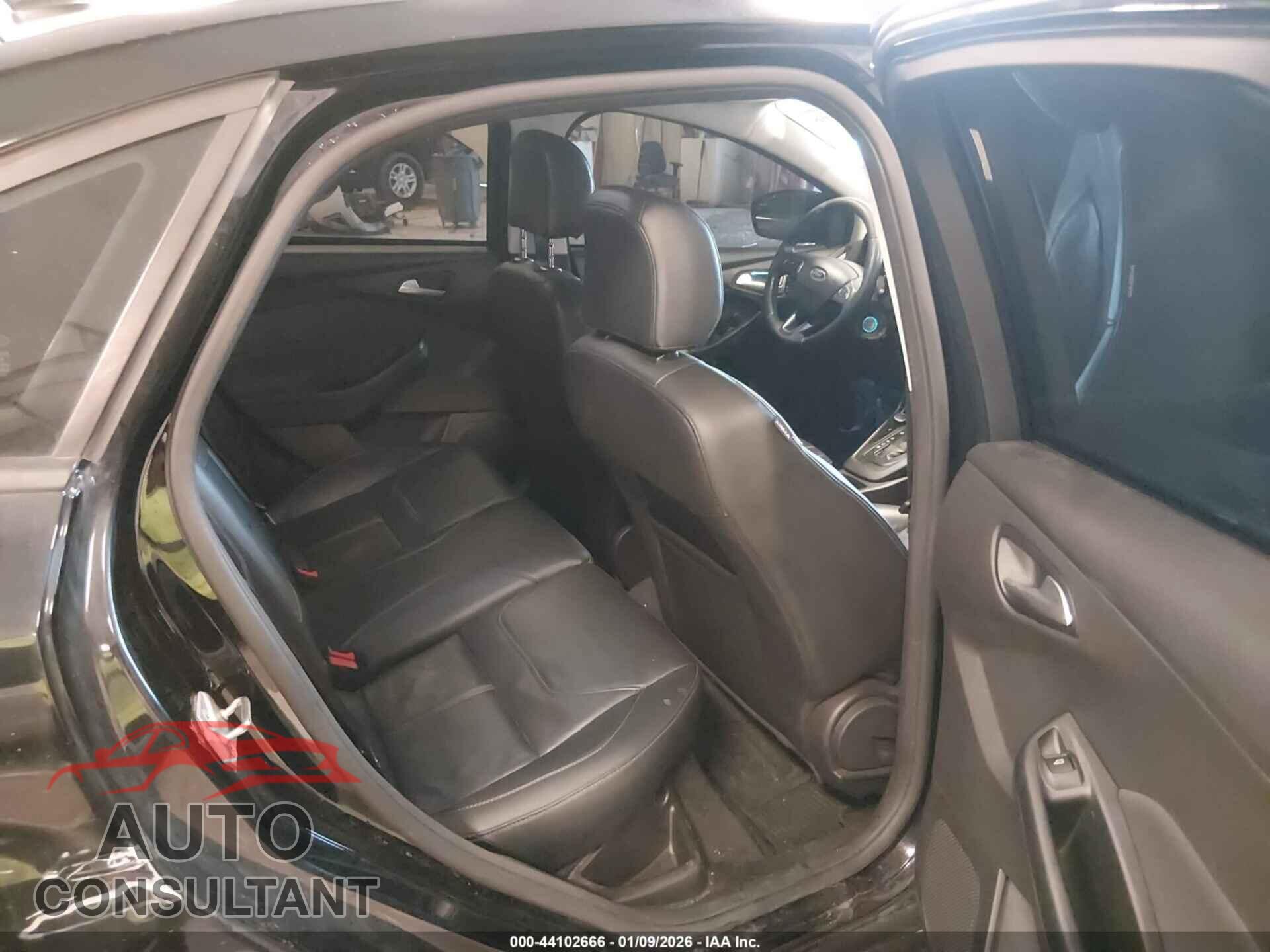 FORD FOCUS 2016 - 1FADP3F28GL406761