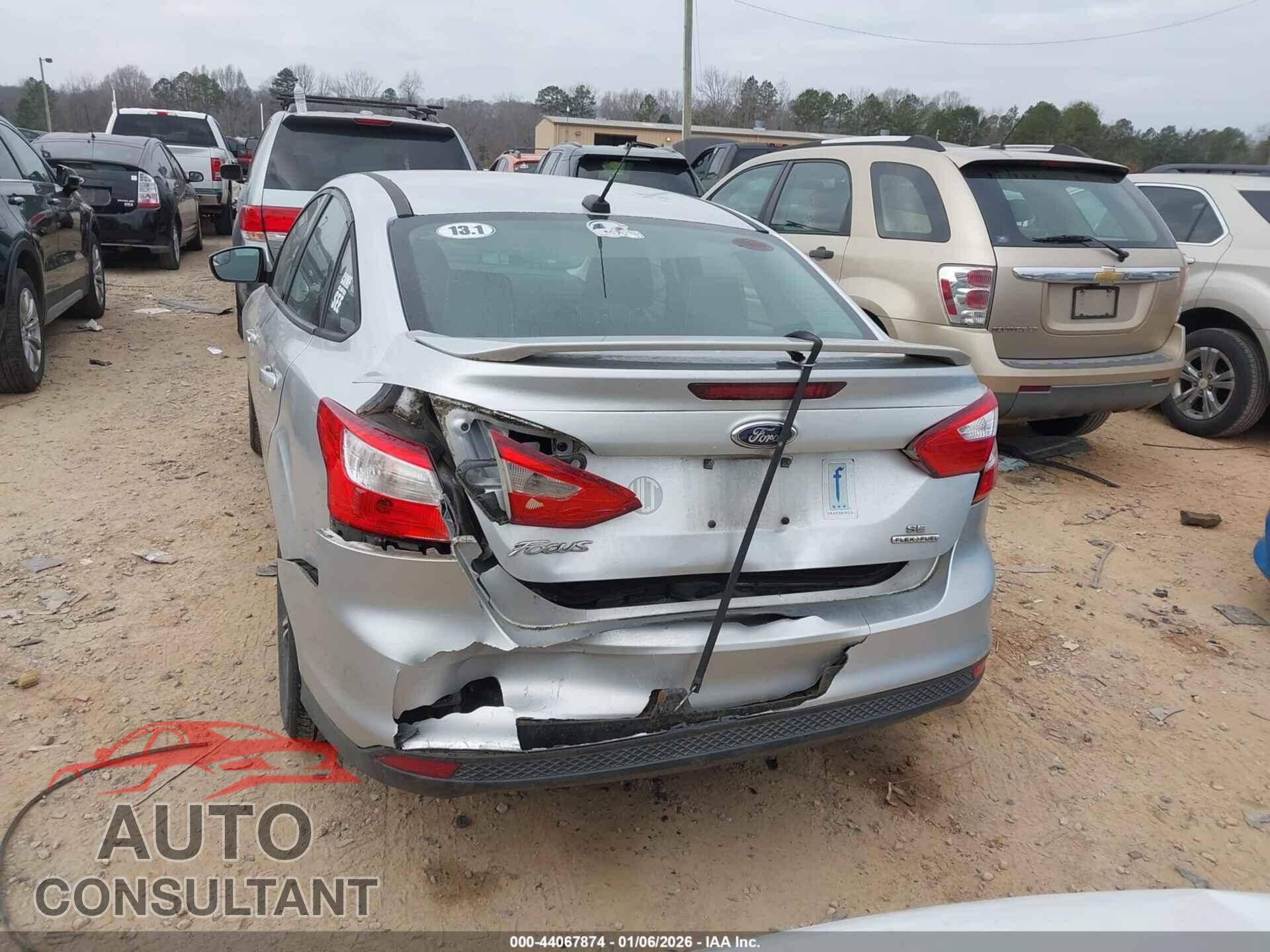 FORD FOCUS 2014 - 1FADP3F29EL243745