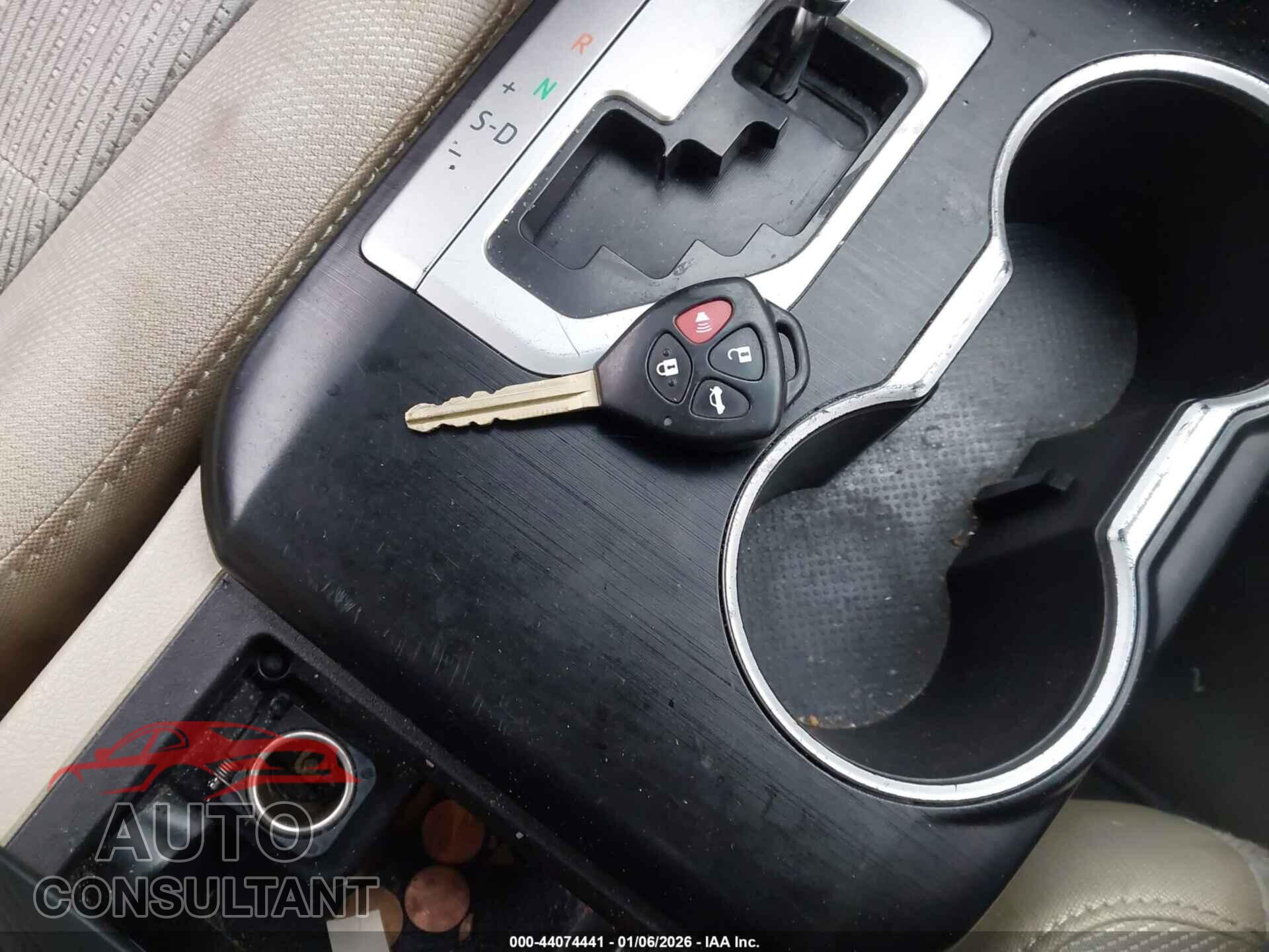 TOYOTA CAMRY 2012 - 4T1BF1FK8CU037814