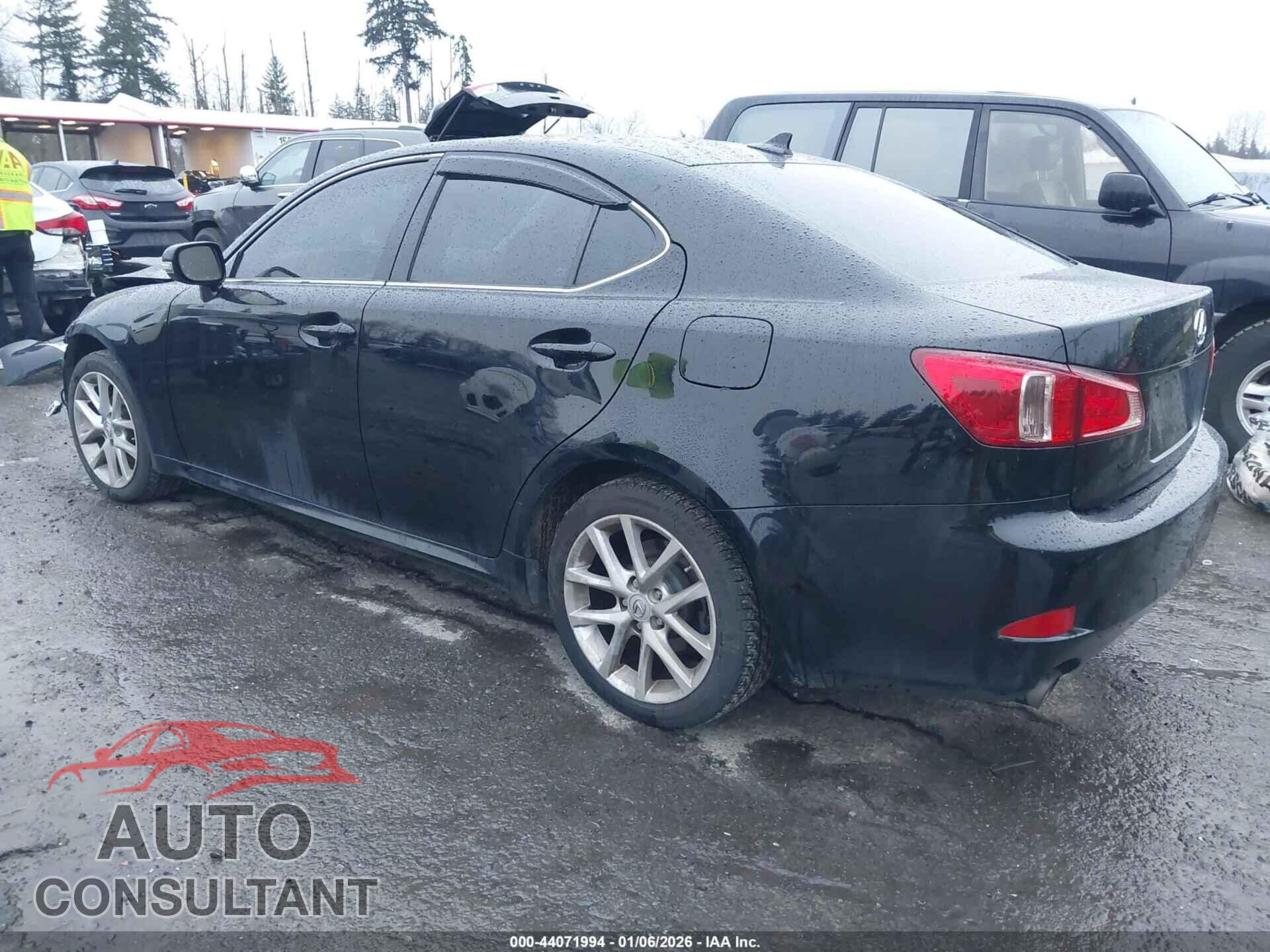 LEXUS IS 250 2011 - JTHCF5C28B5047304