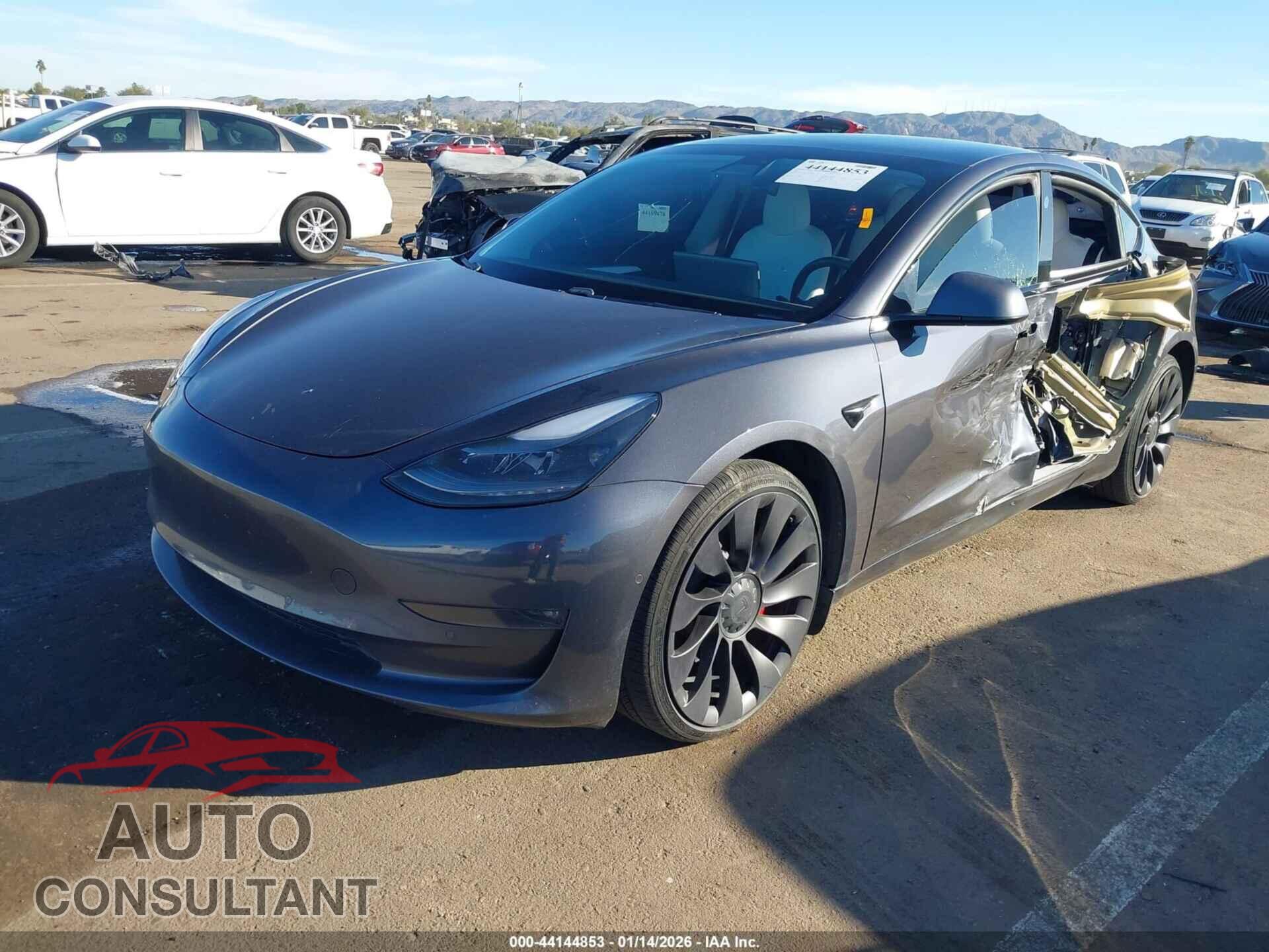 TESLA MODEL 3 2021 - 5YJ3E1EC4MF988480
