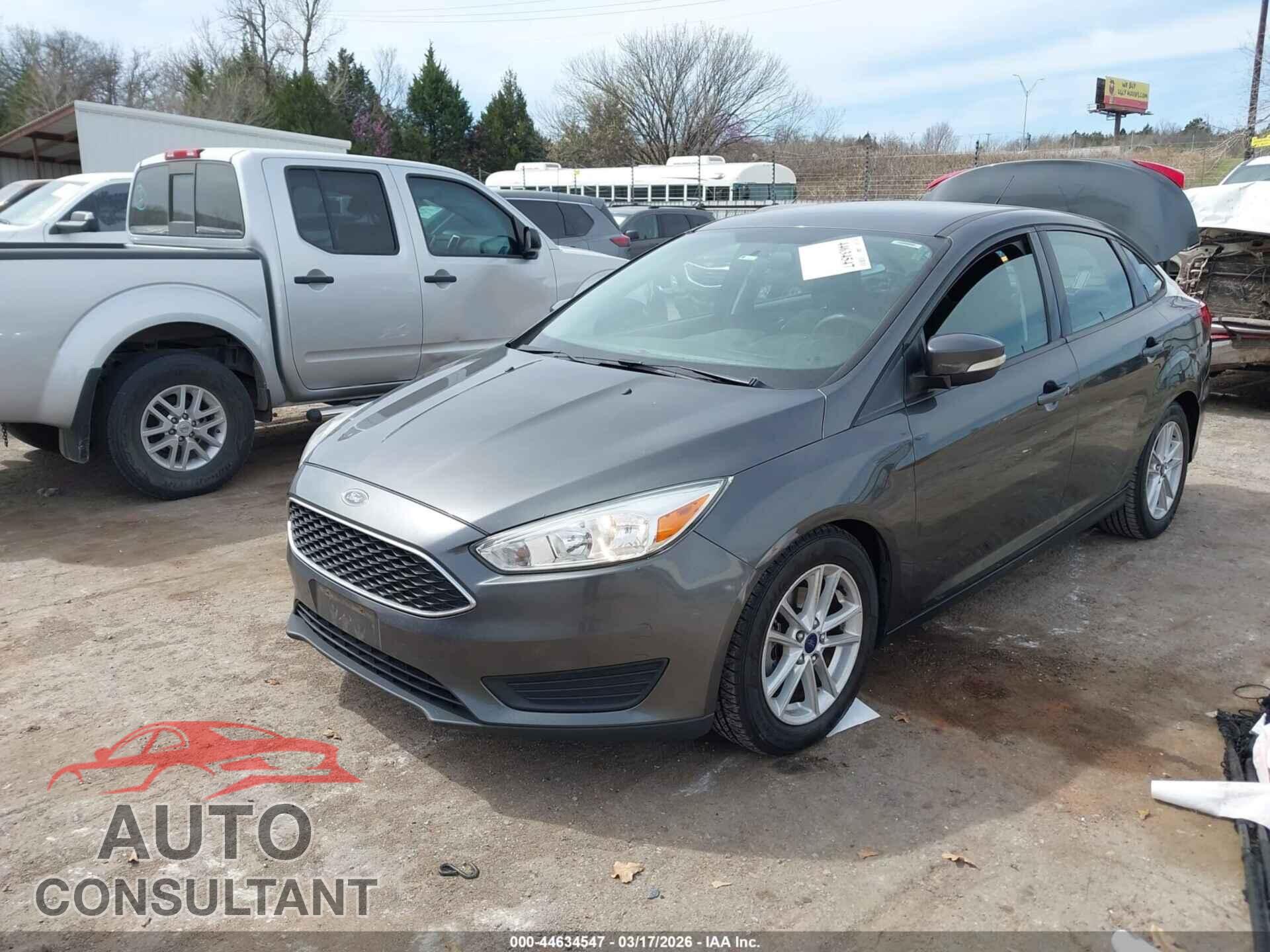 FORD FOCUS 2017 - 1FADP3F28HL249573