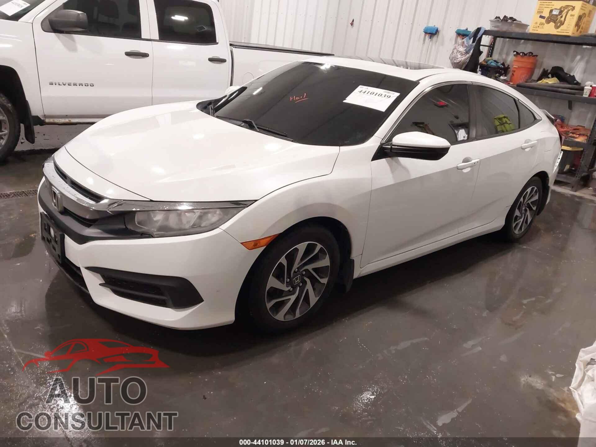 HONDA CIVIC 2017 - 19XFC2F78HE081771