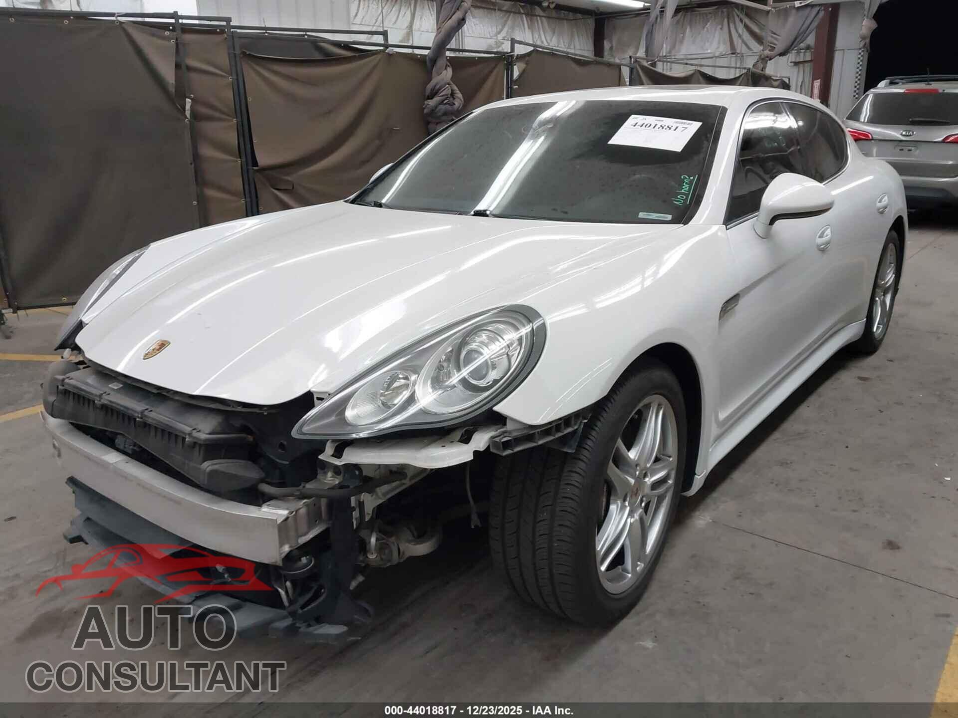 PORSCHE PANAMERA 2013 - WP0AA2A72DL010896