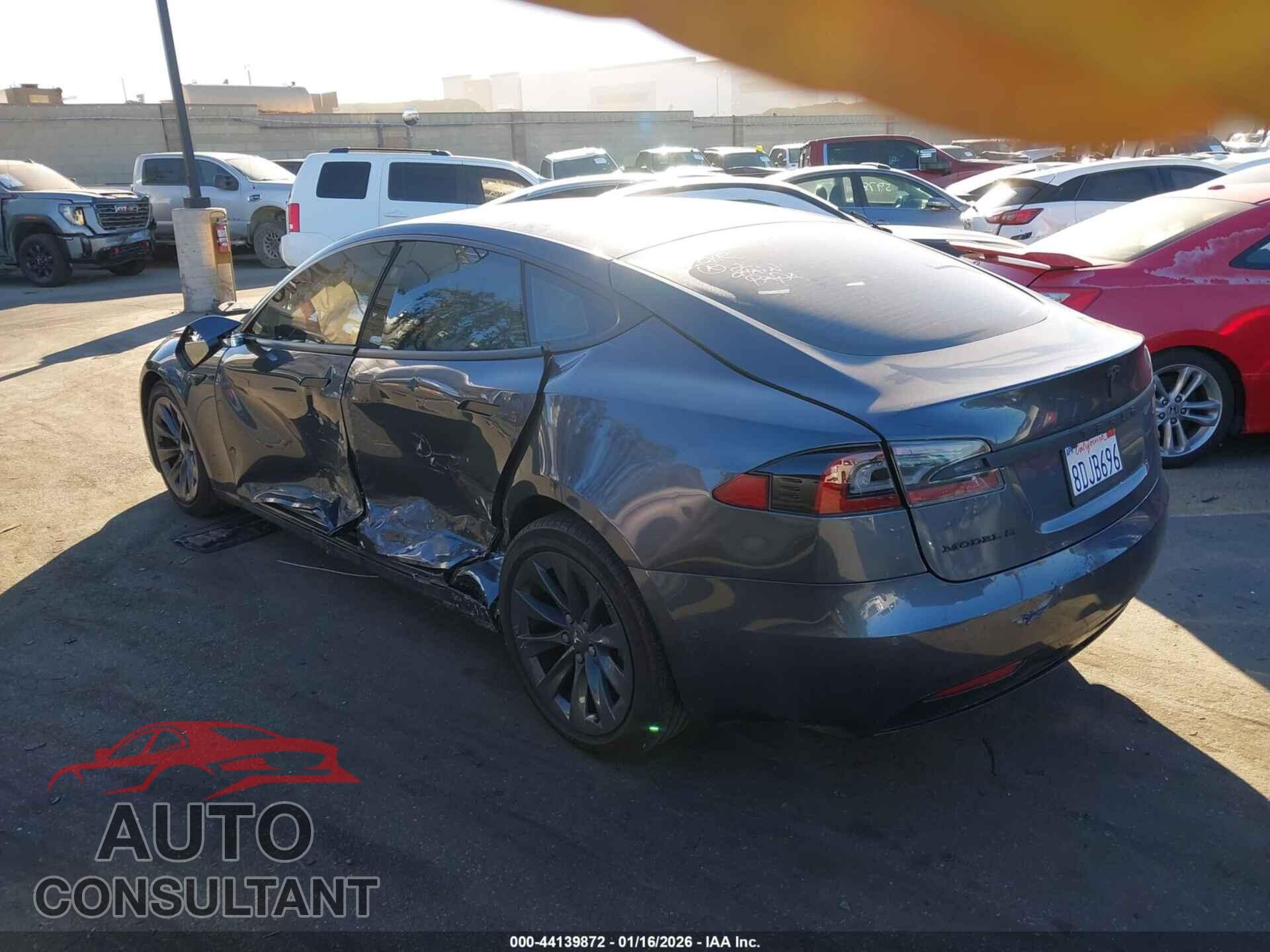 TESLA MODEL S 2018 - 5YJSA1E29JF249826