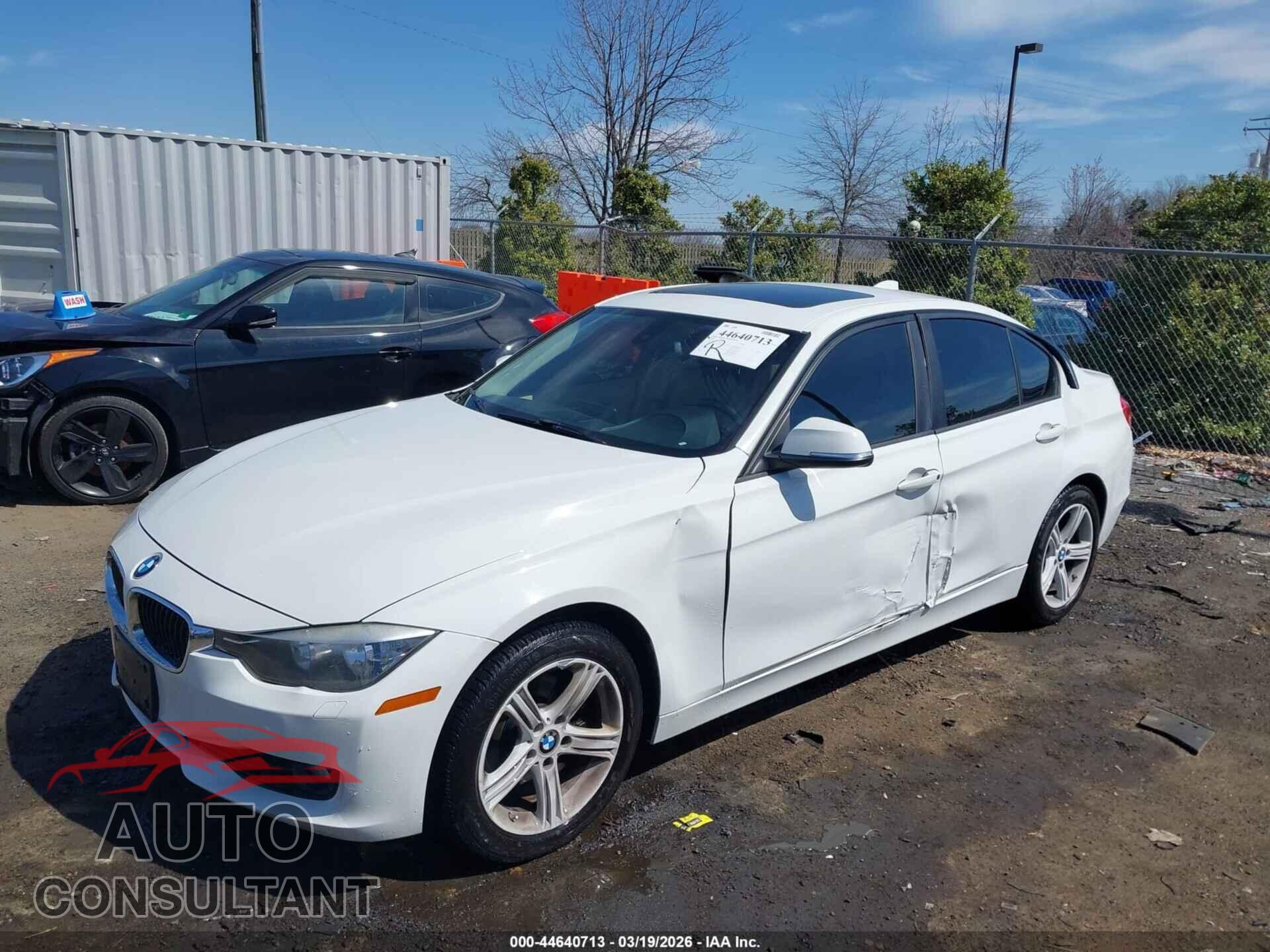 BMW 328I 2015 - WBA3B3G55FNT17954