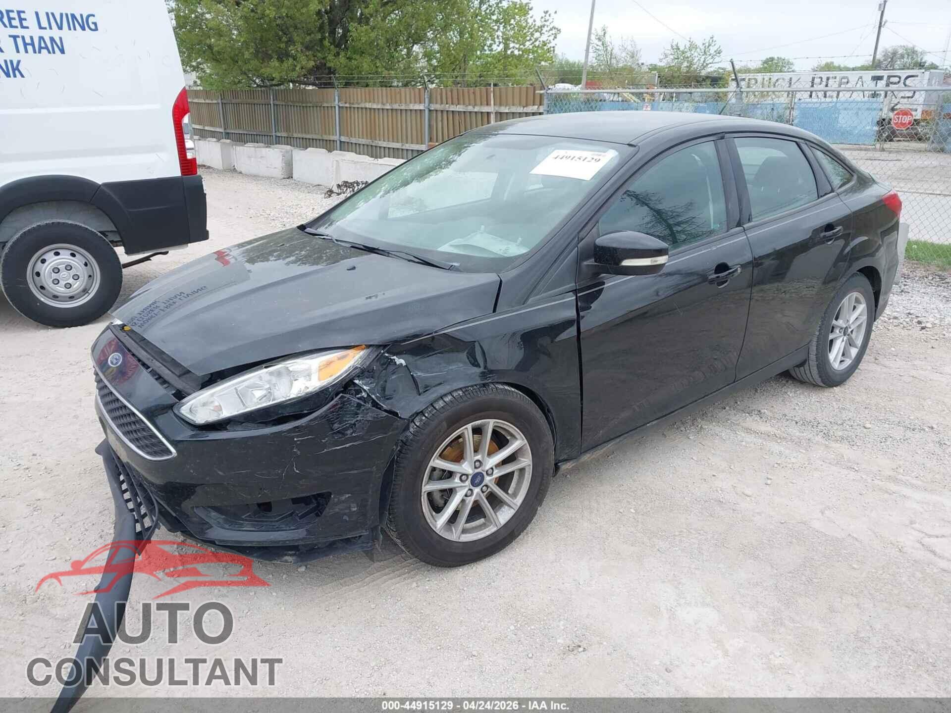 FORD FOCUS 2017 - 1FADP3F22HL298445