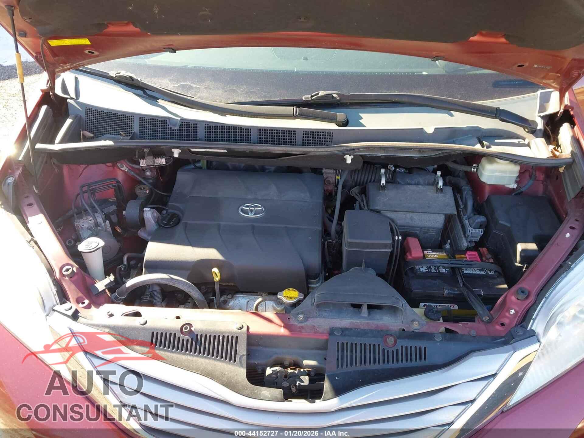 TOYOTA SIENNA 2015 - 5TDYK3DC4FS543473