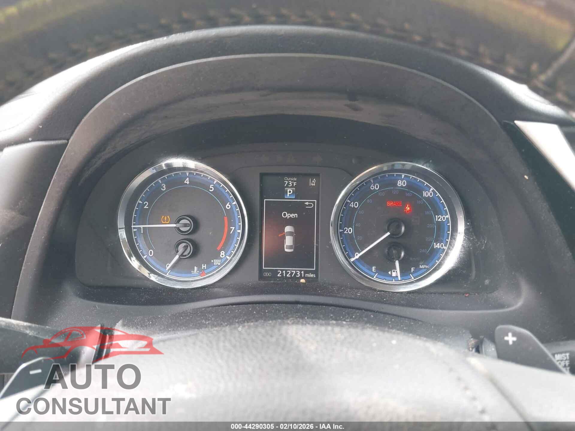 TOYOTA COROLLA 2017 - 5YFBURHE0HP625498