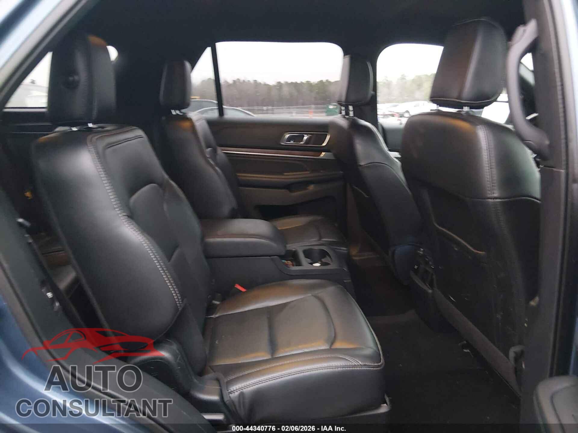 FORD EXPLORER 2018 - 1FM5K7FH6JGB26695
