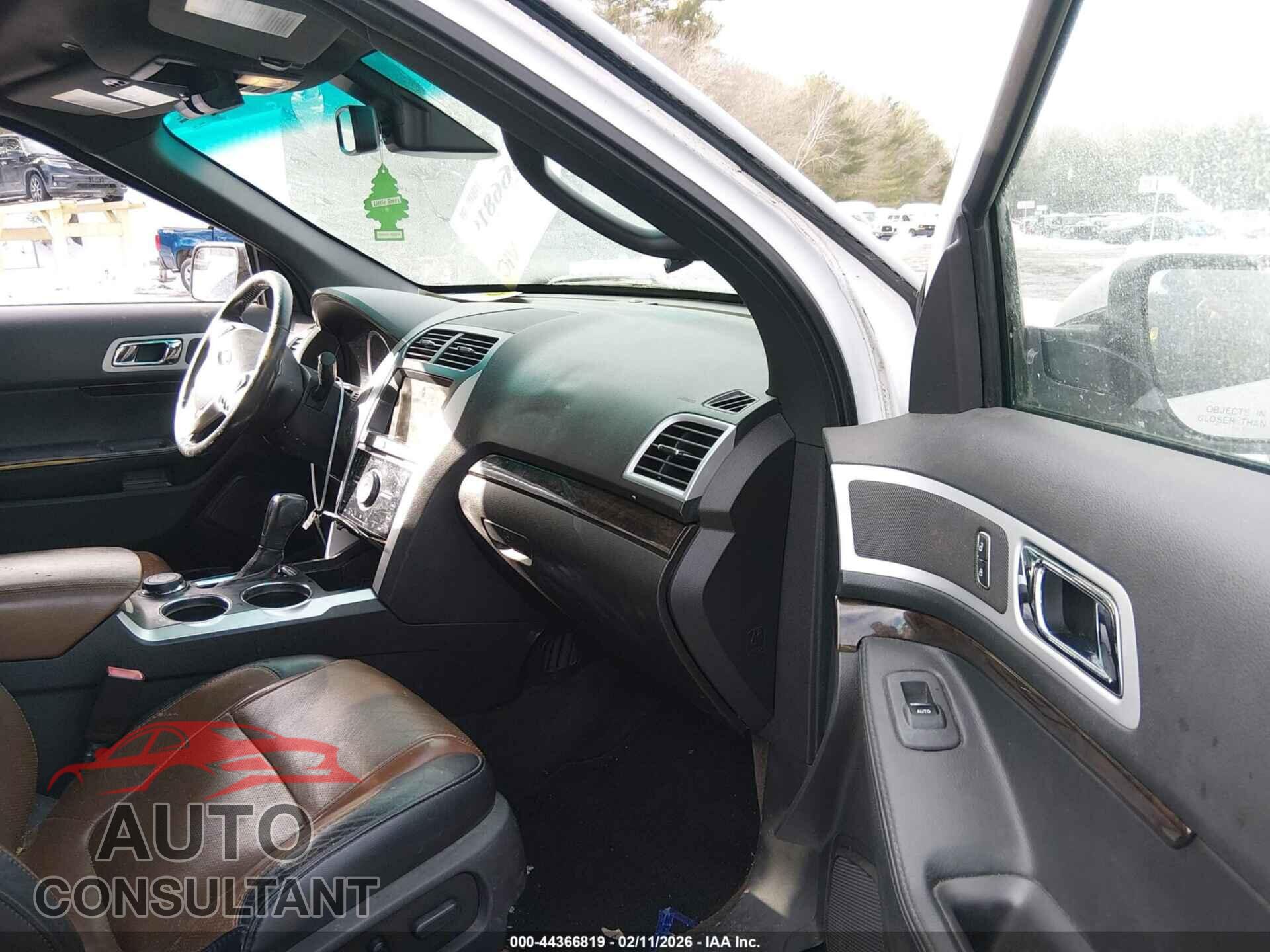 FORD EXPLORER 2013 - 1FM5K8F89DGB23557