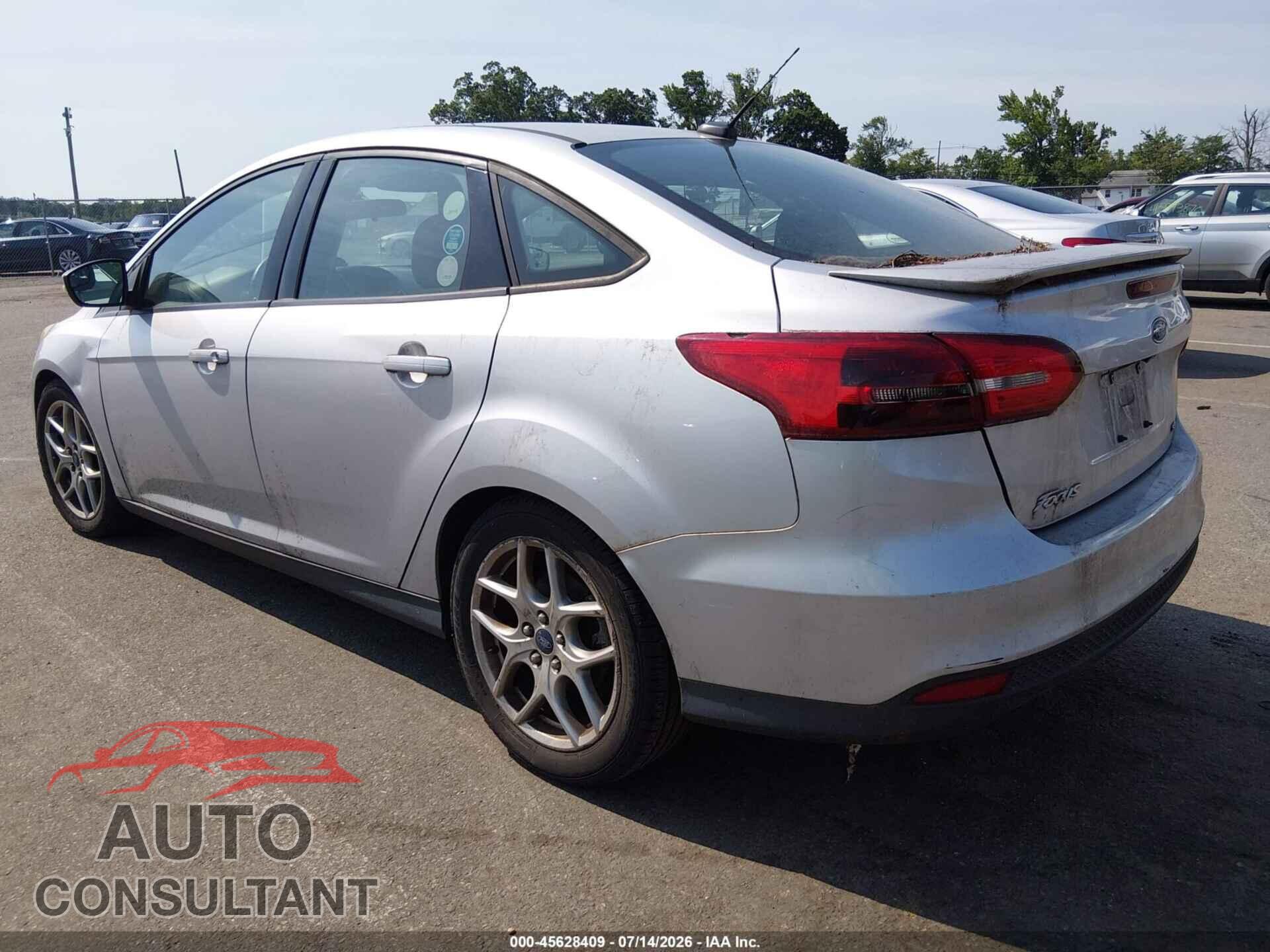 FORD FOCUS 2015 - 1FADP3F24FL267209