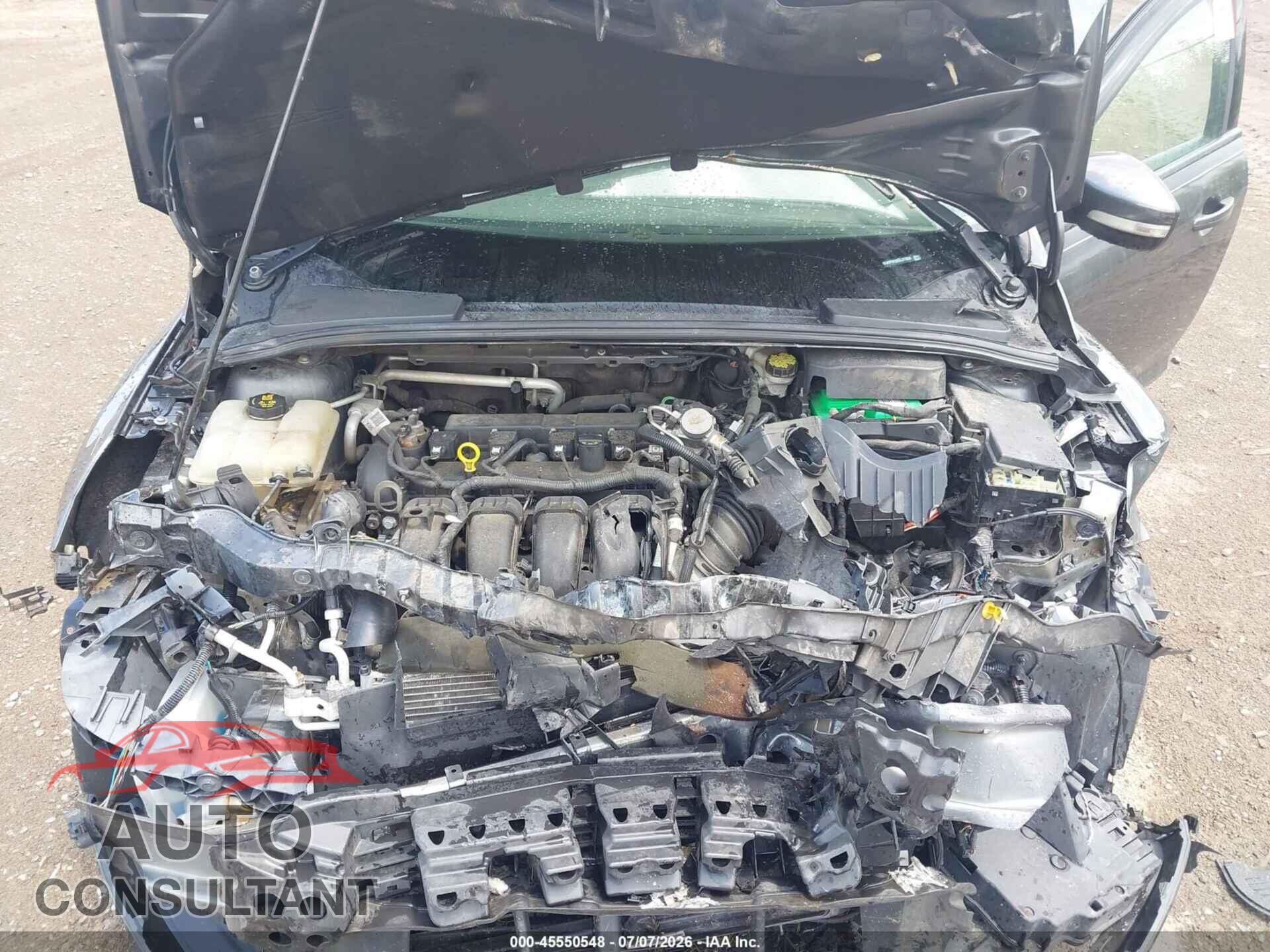 FORD FOCUS 2016 - 1FADP3F26GL377826