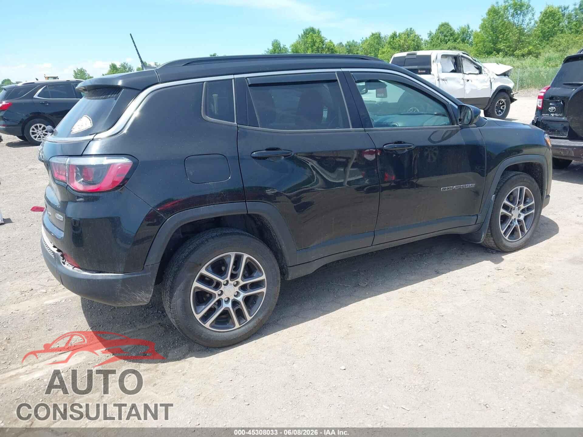 JEEP COMPASS 2018 - 3C4NJDBB2JT280548