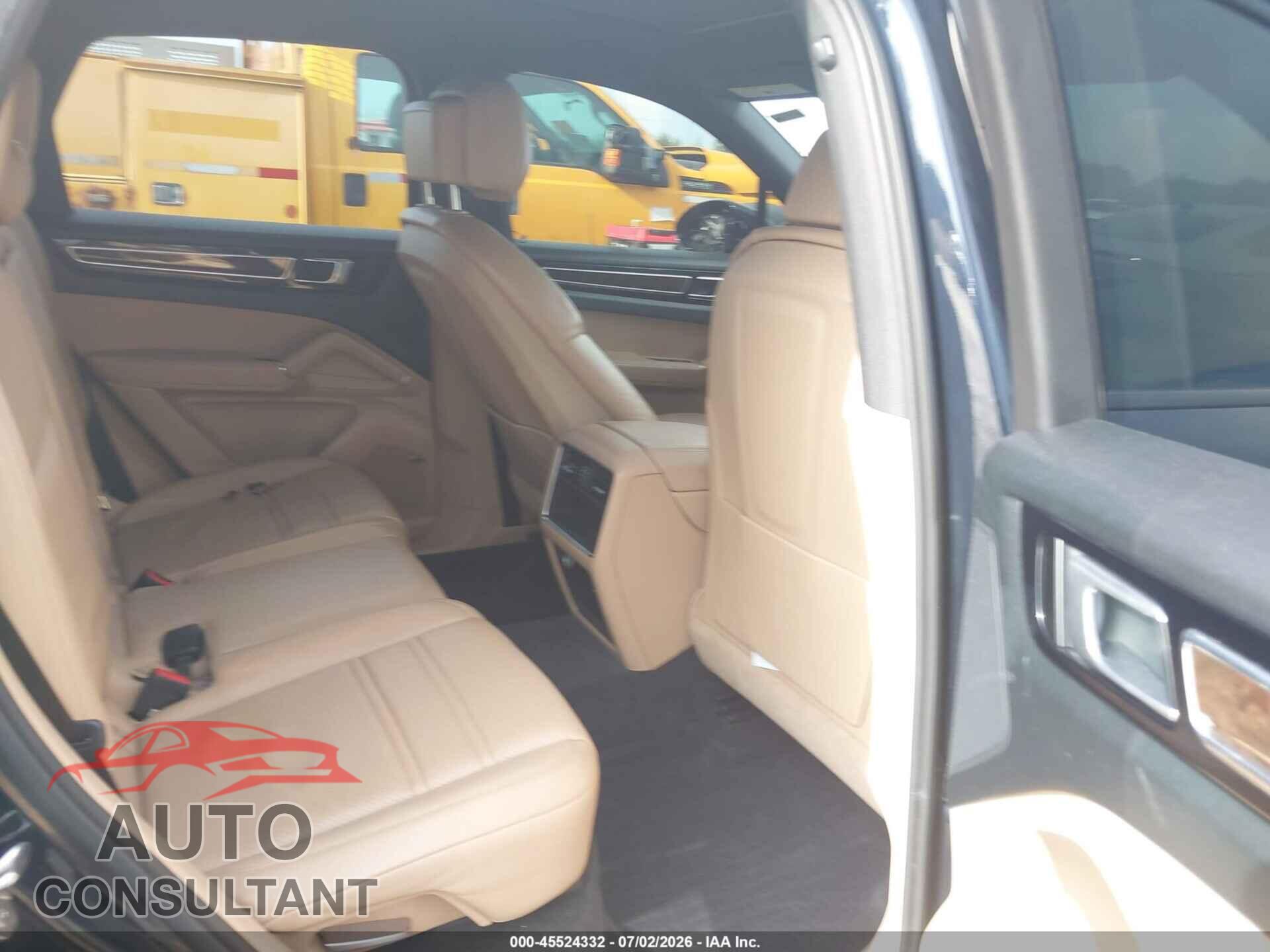 PORSCHE CAYENNE 2019 - WP1AA2AY2KDA00593