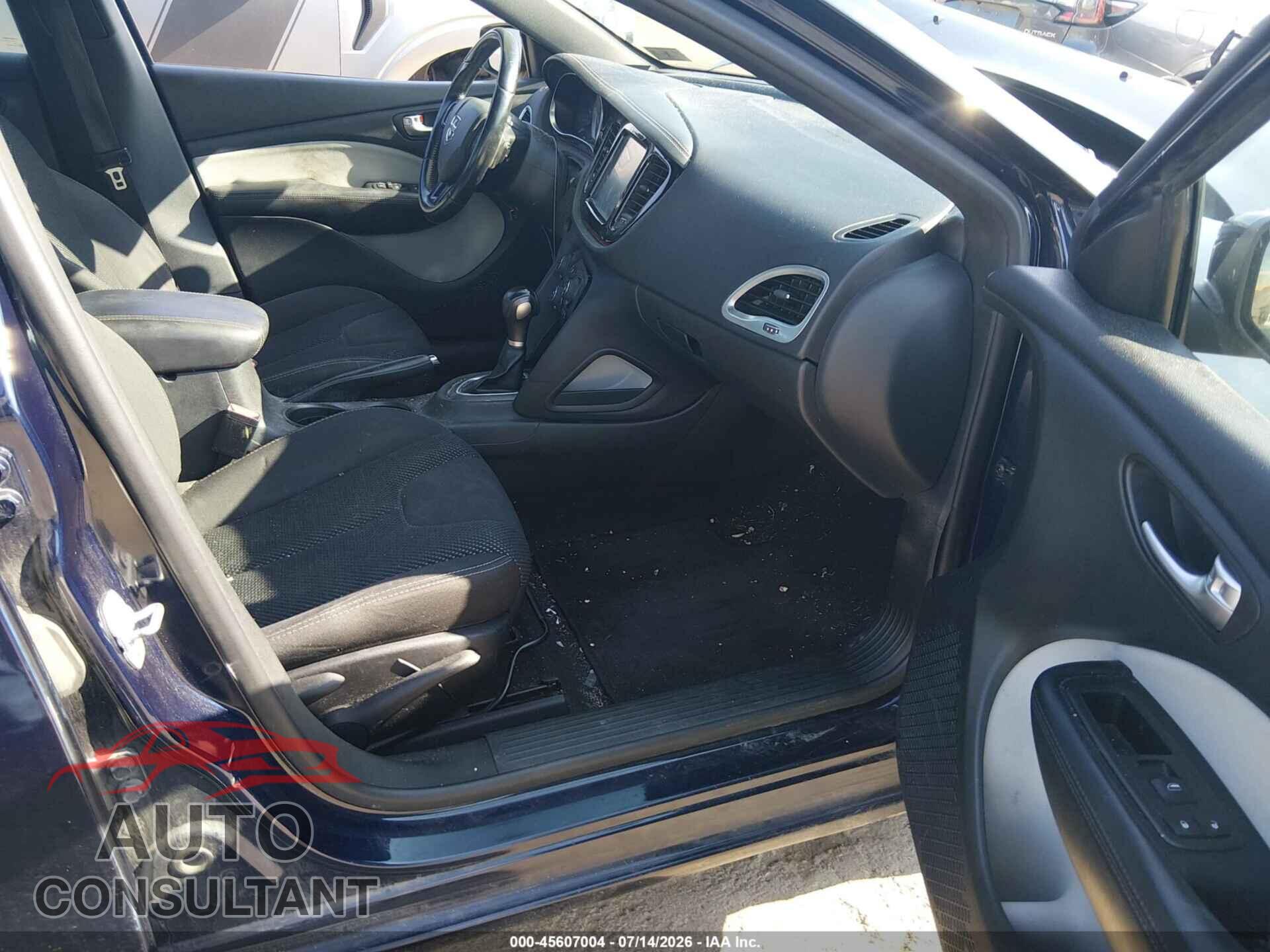 DODGE DART 2015 - 1C3CDFBB0FD302381