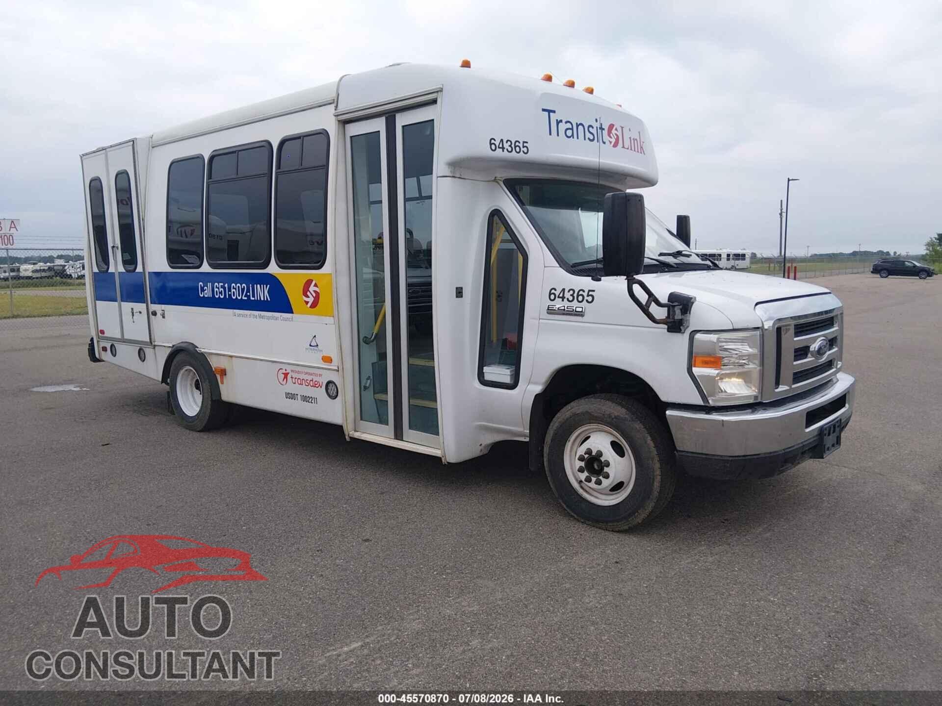 FORD E-450 CUTAWAY 2018 - 1FDFE4FS7JDC17451