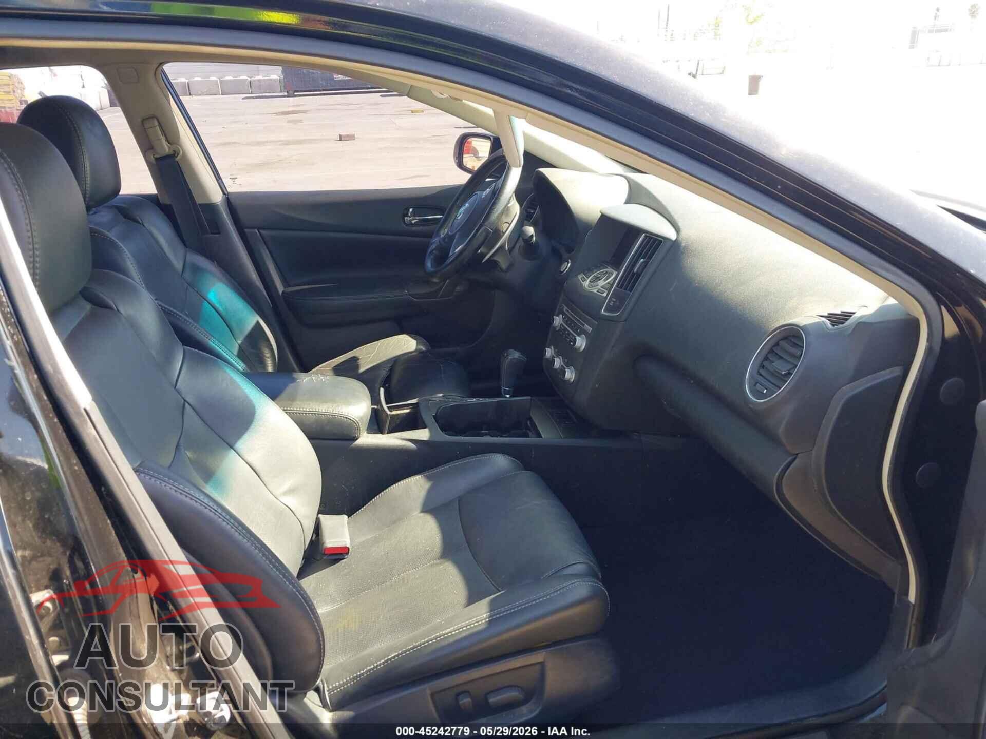 NISSAN MAXIMA 2012 - 1N4AA5AP1CC840677