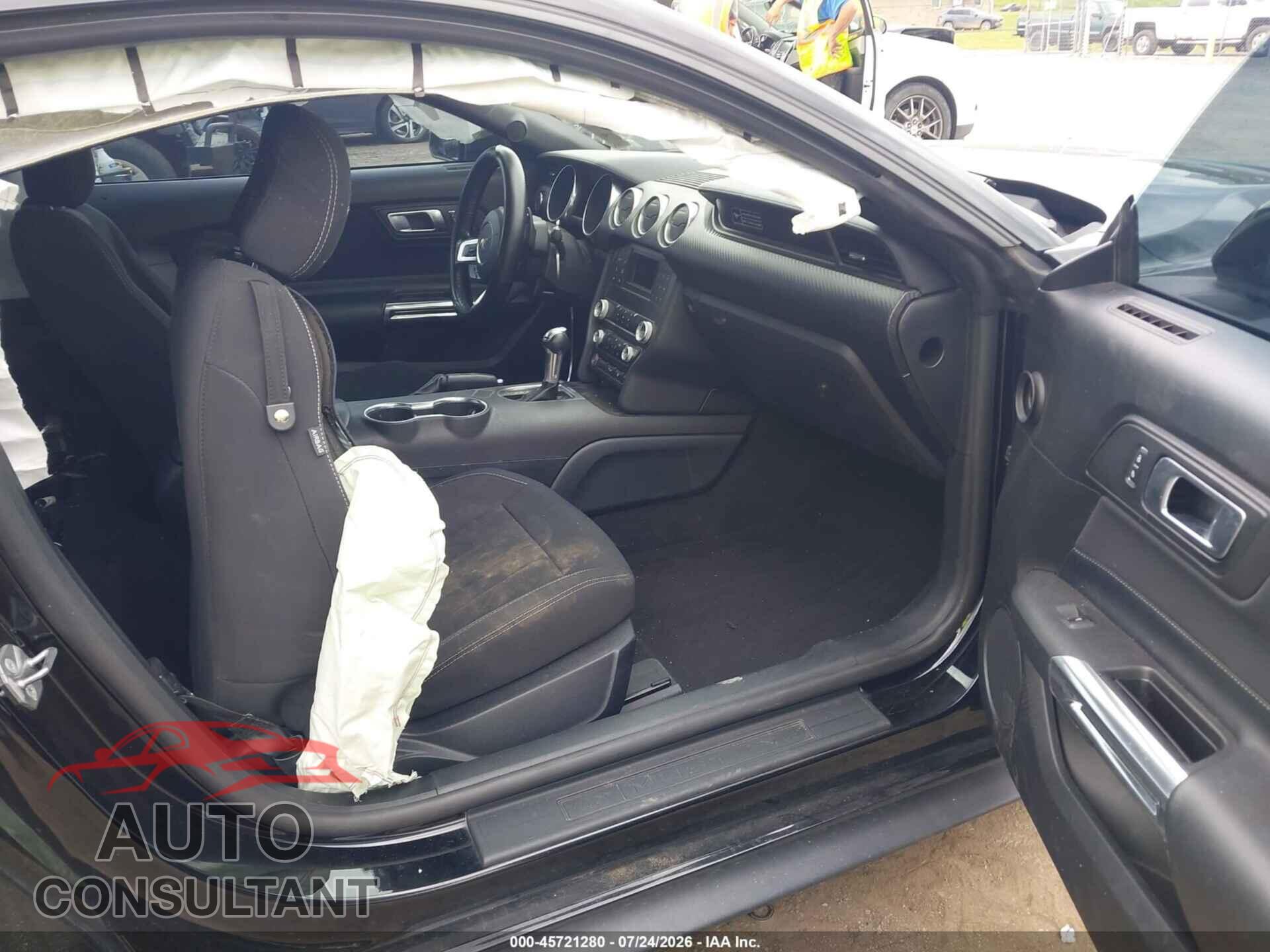 FORD MUSTANG 2020 - 1FA6P8TH5L5129418