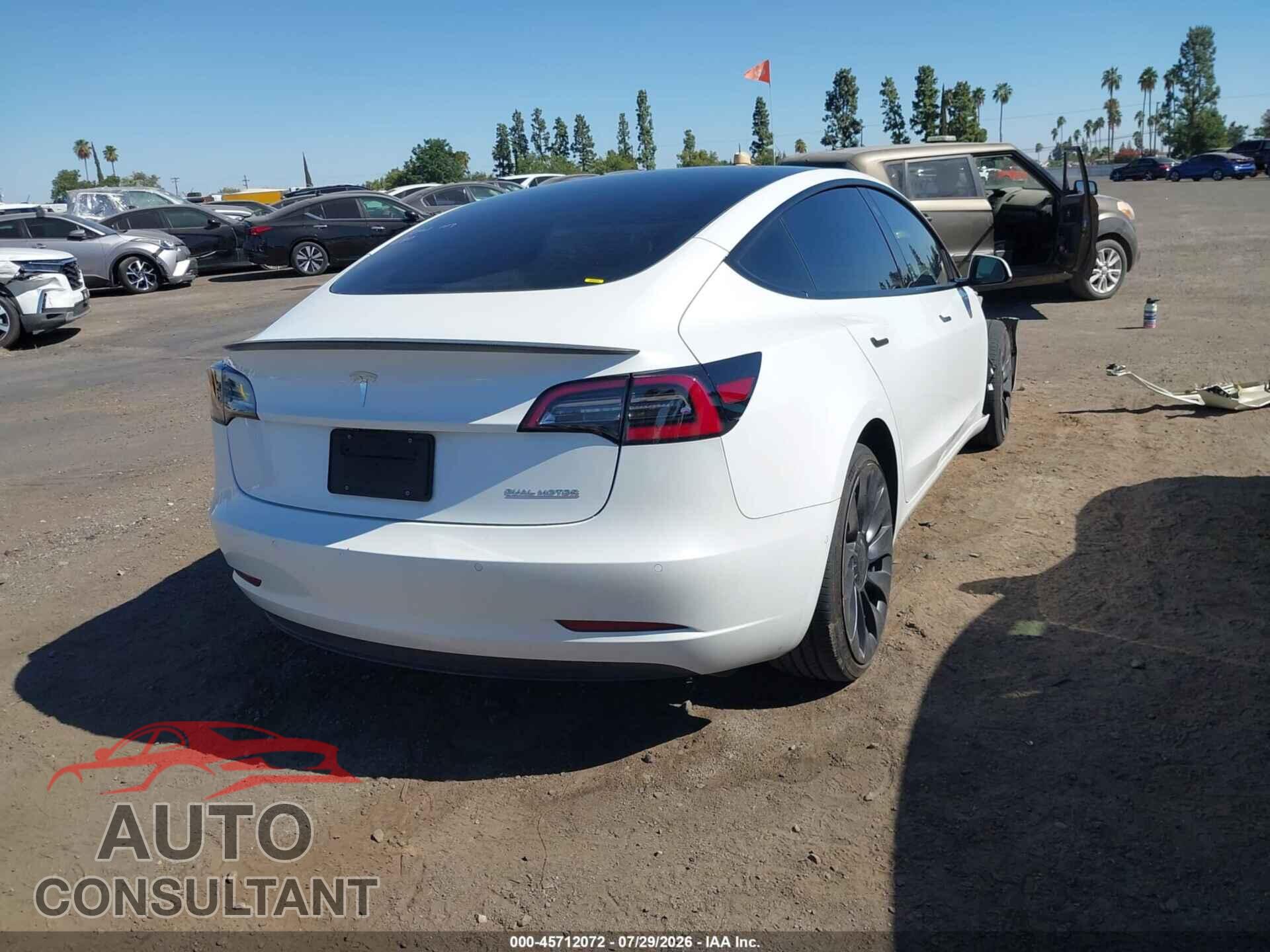 TESLA MODEL 3 2021 - 5YJ3E1EC0MF093696