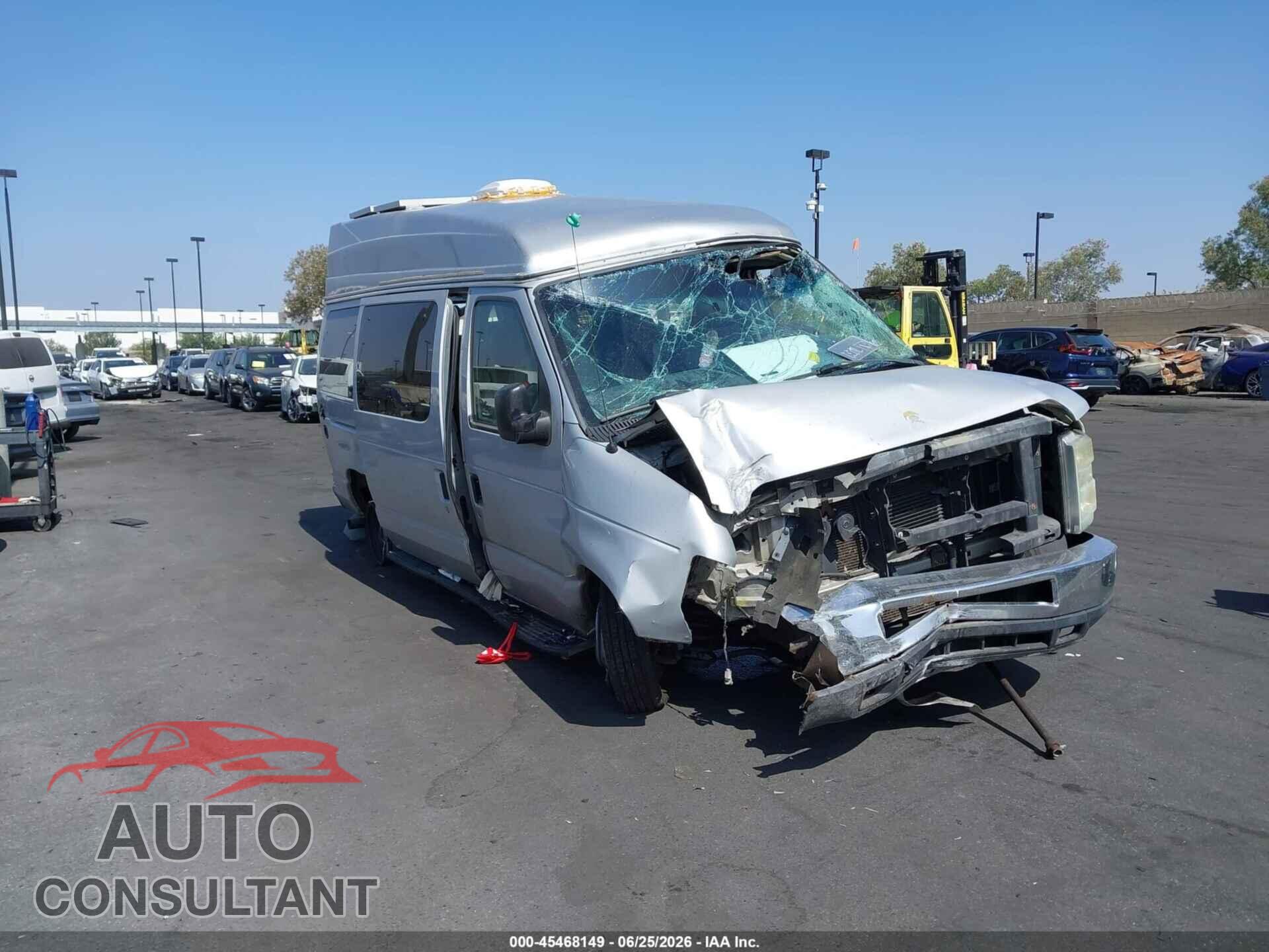 FORD E-350 SUPER DUTY 2009 - 1FBNE31L29DA31312