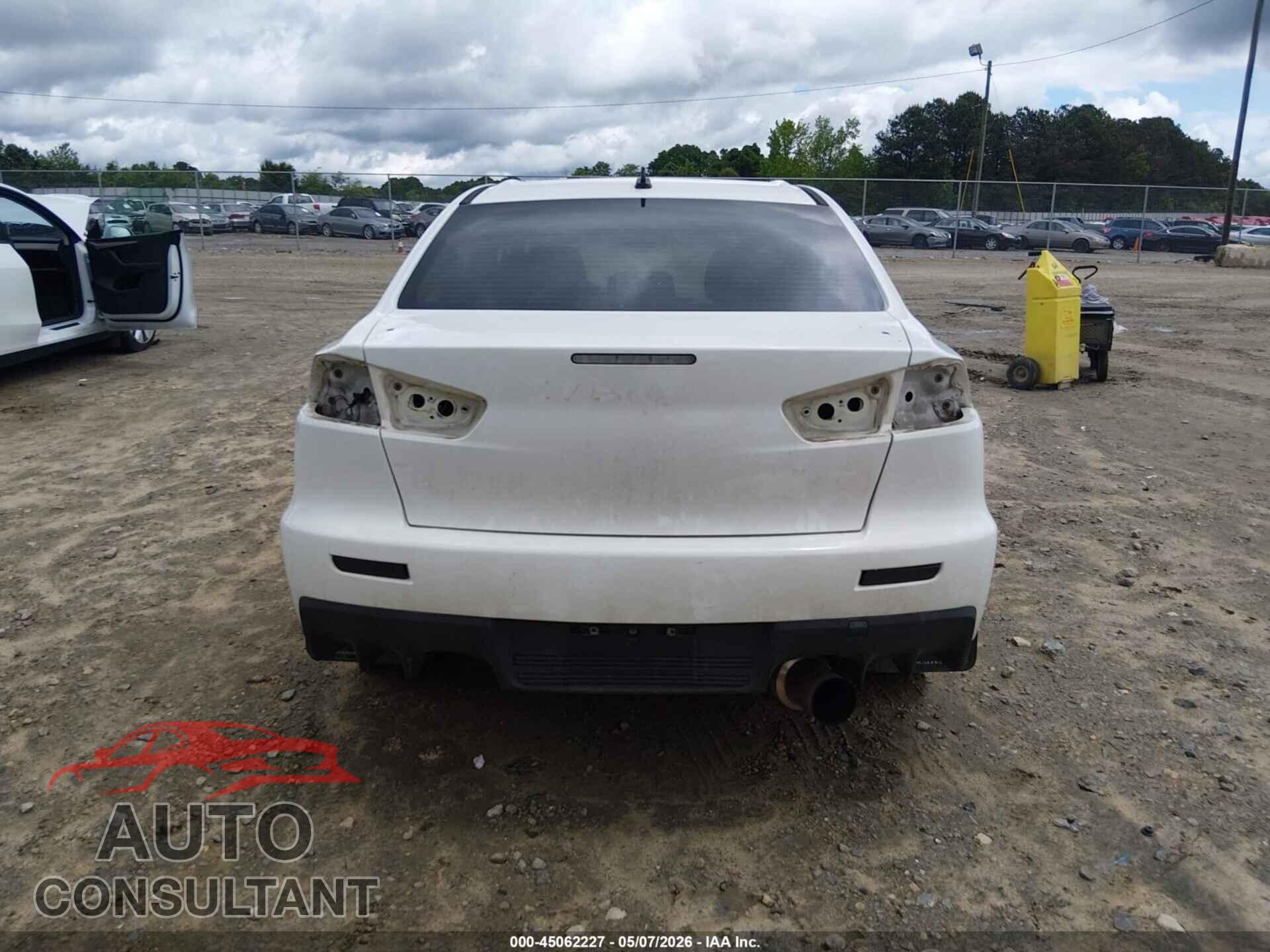 MITSUBISHI LANCER EVOLUTION 2015 - JA32W8FV1FU020766
