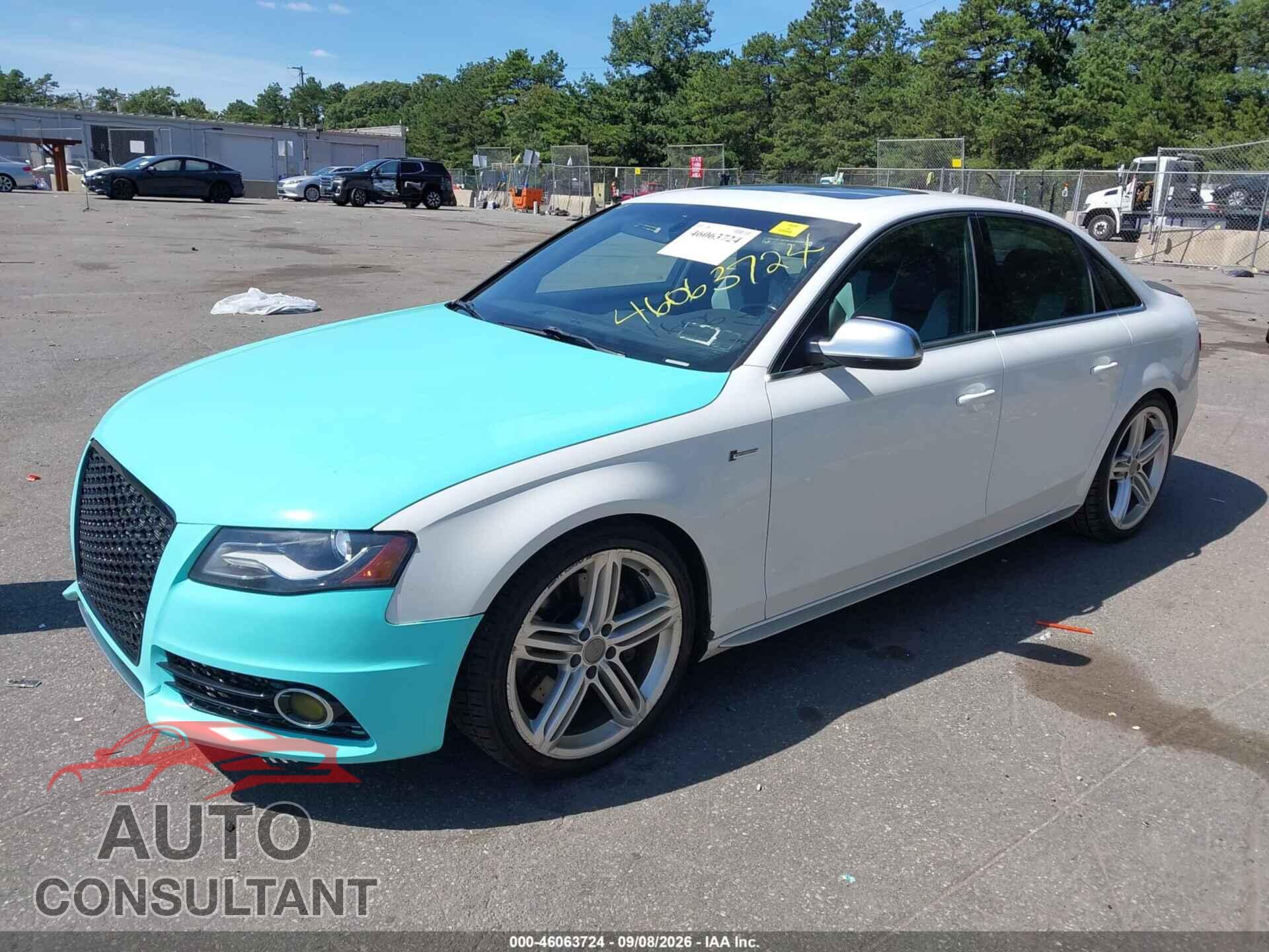 AUDI S4 2012 - WAUMGAFL9CA052128