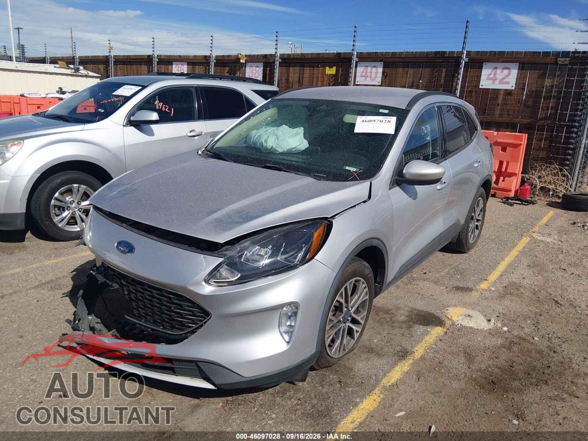 FORD ESCAPE 2020 - 1FMCU9H68LUC76918