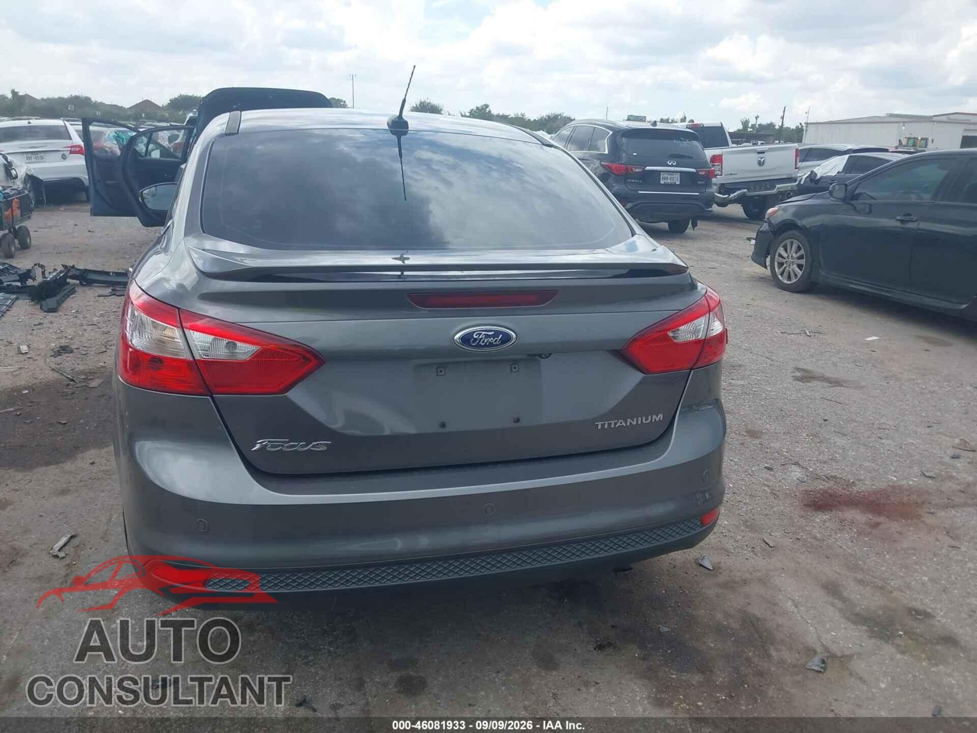 FORD FOCUS 2014 - 1FADP3J21EL399348