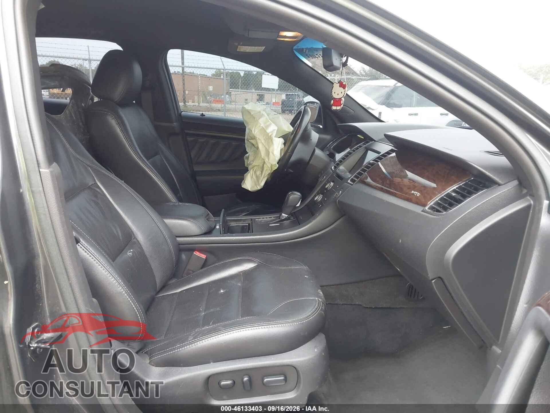 FORD TAURUS 2016 - 1FAHP2F88GG112320