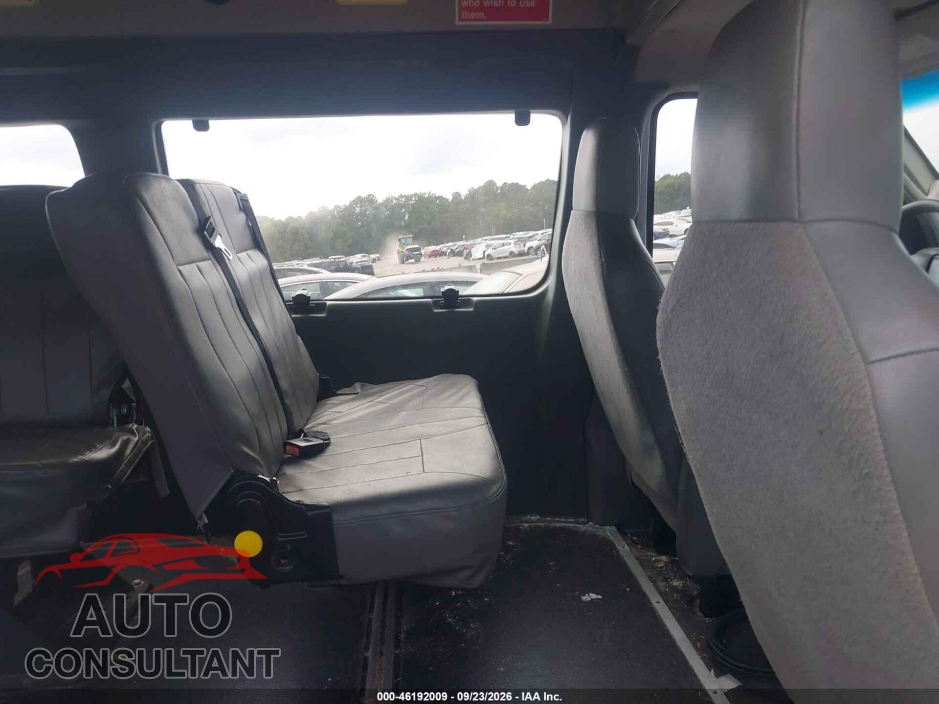 FORD E-250 2010 - 1FTNS2EL3ADA64526
