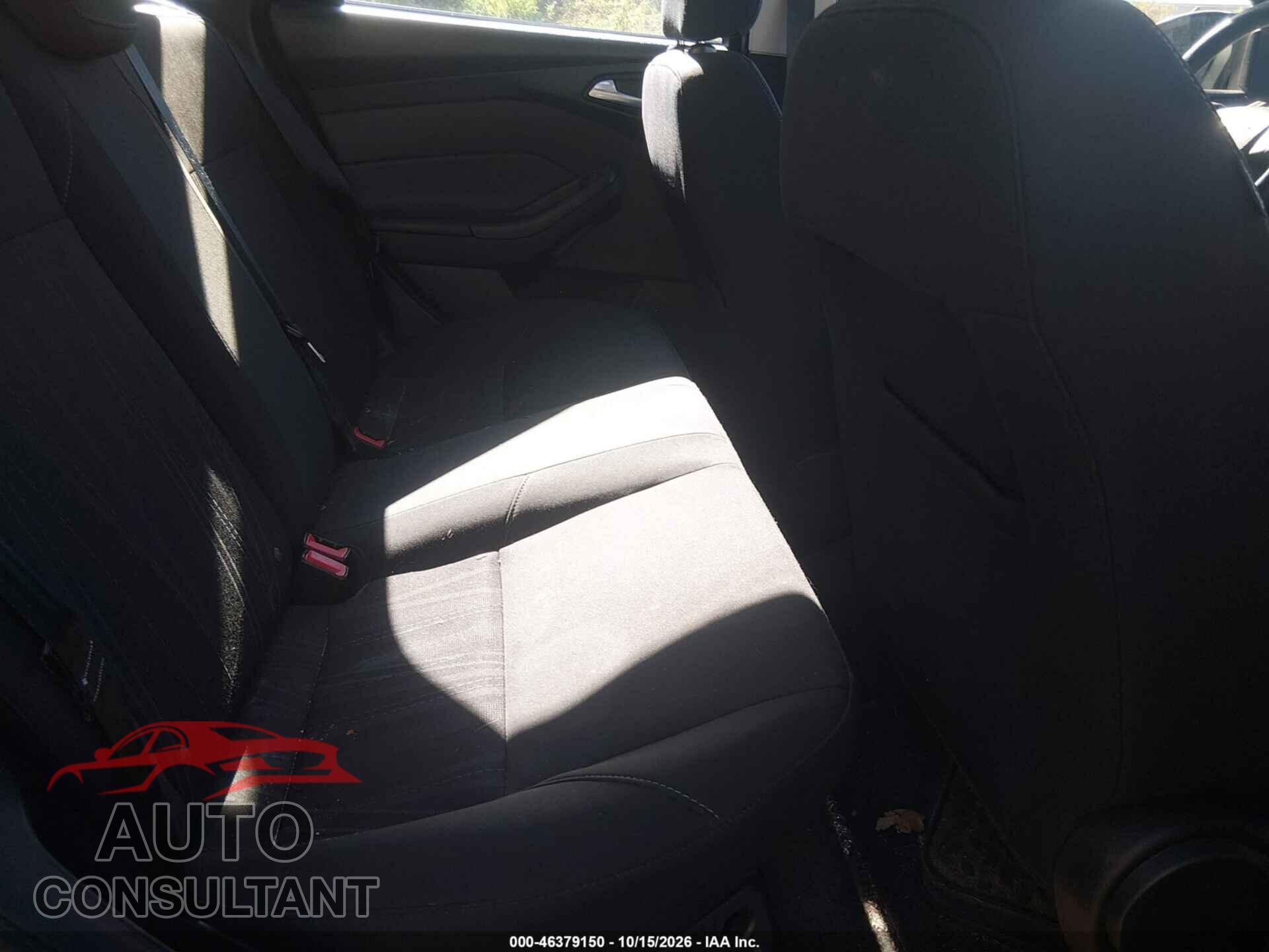 FORD FOCUS 2016 - 1FADP3F2XGL323400