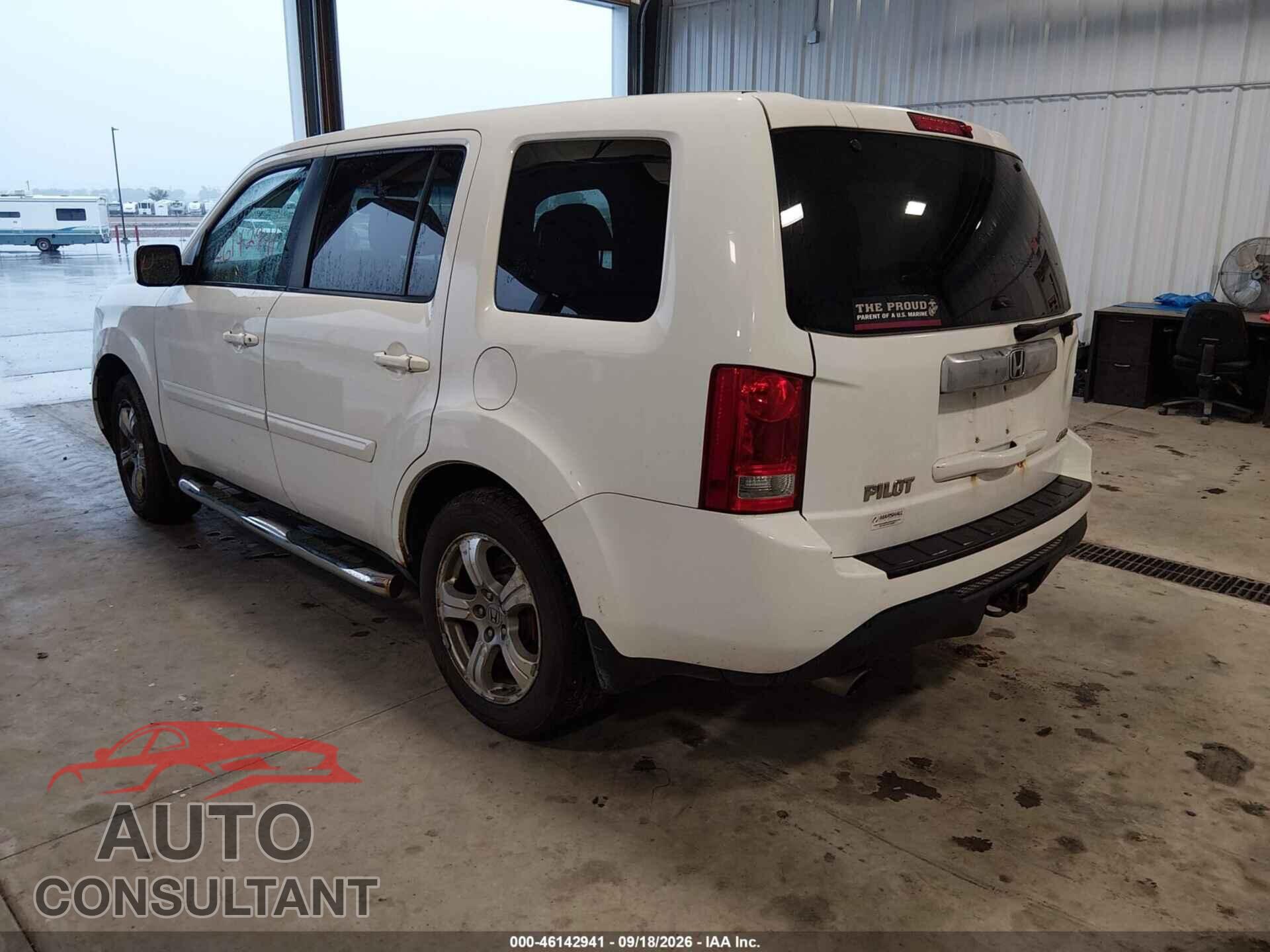 HONDA PILOT 2015 - 5FNYF4H5XFB016385