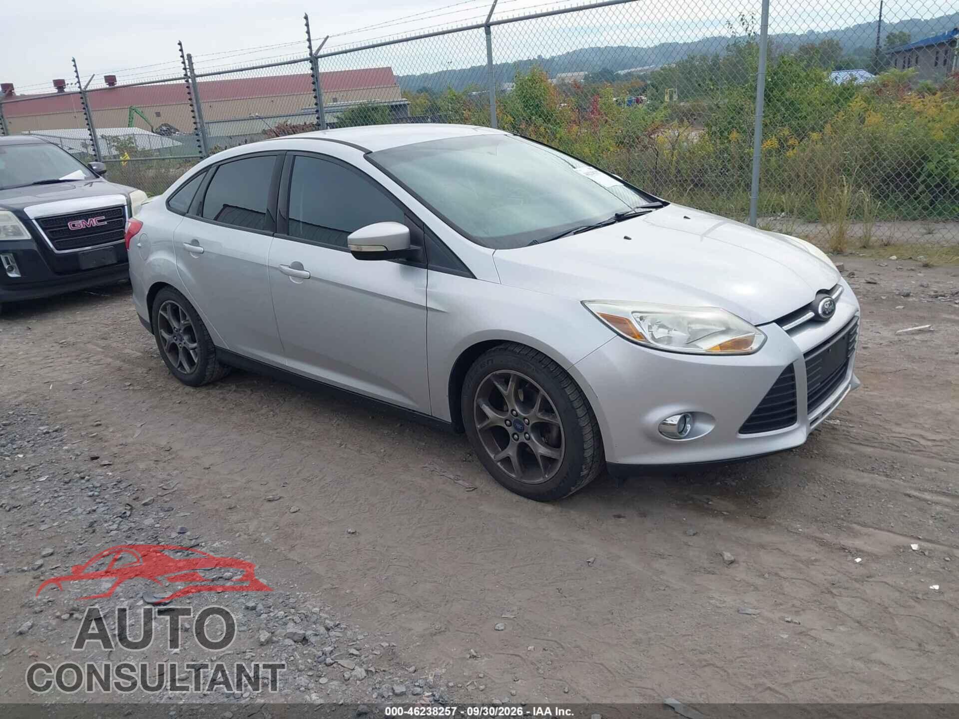 FORD FOCUS 2014 - 1FADP3F24EL212094