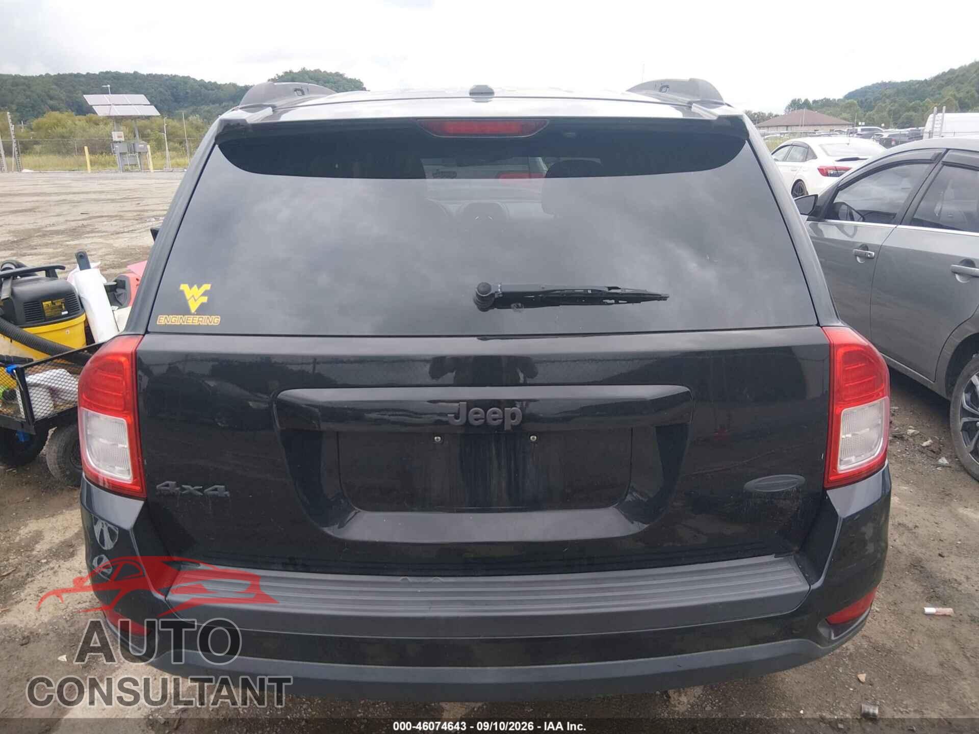 JEEP COMPASS 2013 - 1C4NJDEB8DD274680