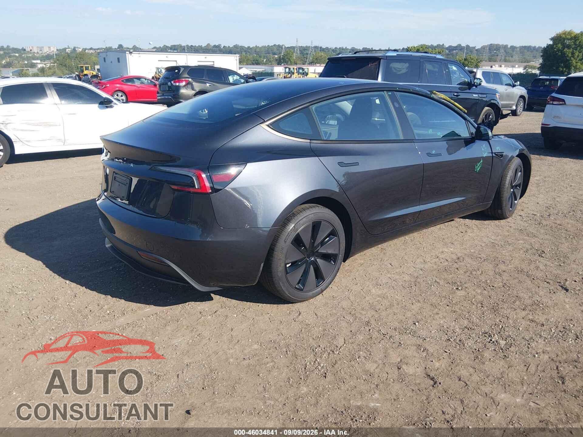 TESLA MODEL 3 2025 - 5YJ3E1EA6SF977007
