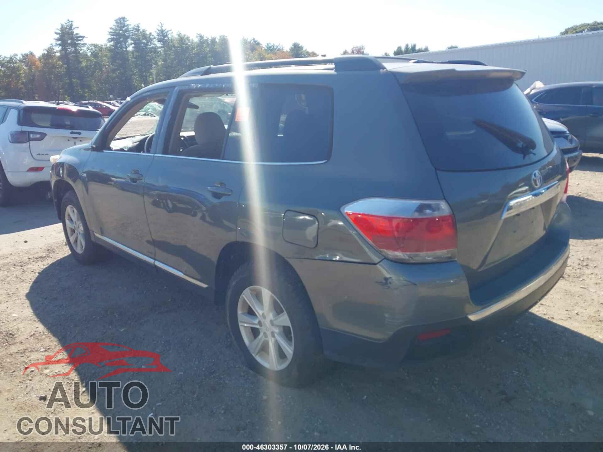 TOYOTA HIGHLANDER 2012 - 5TDBK3EHXCS151576